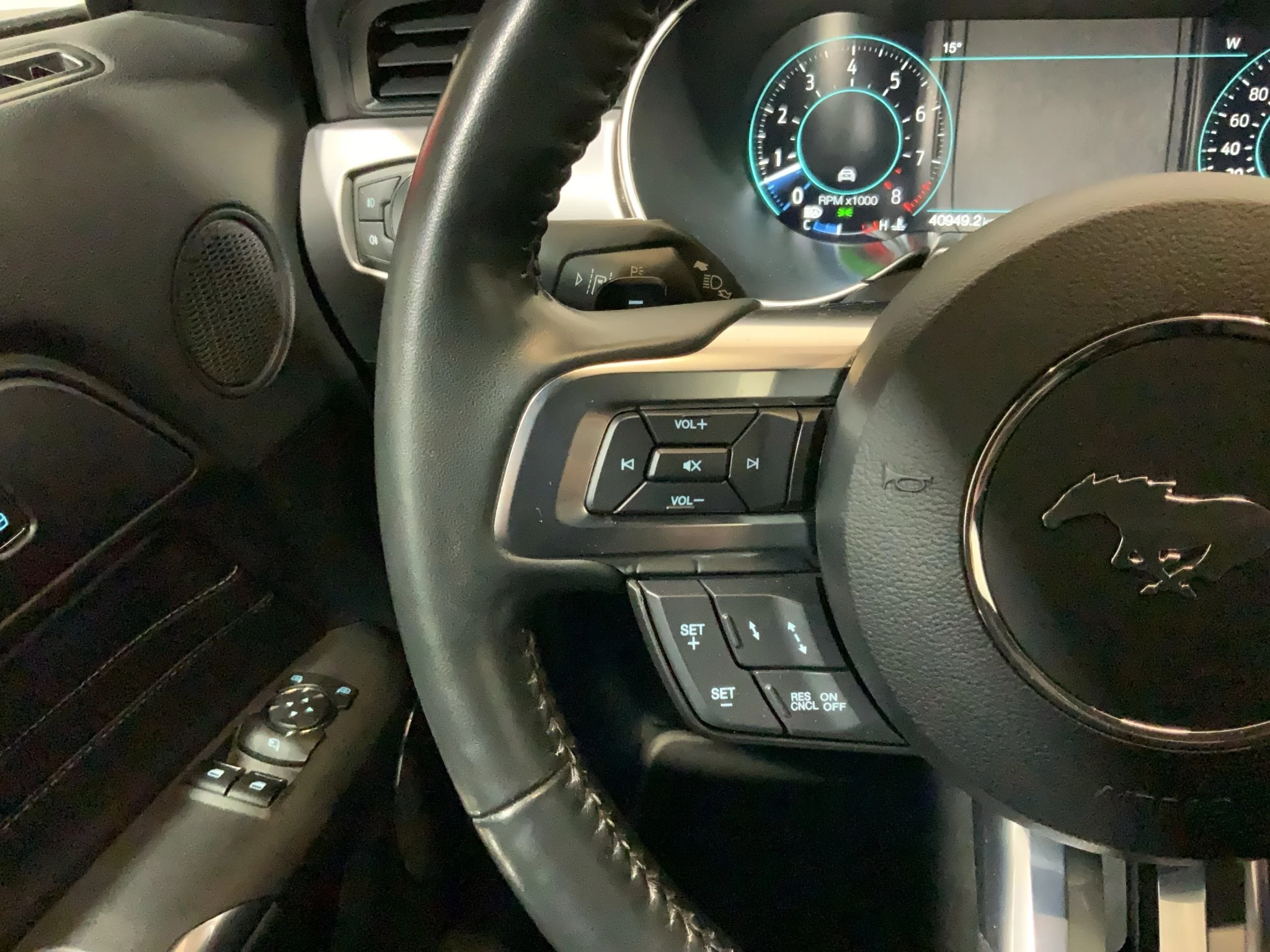 Ford-Mustang-image-16