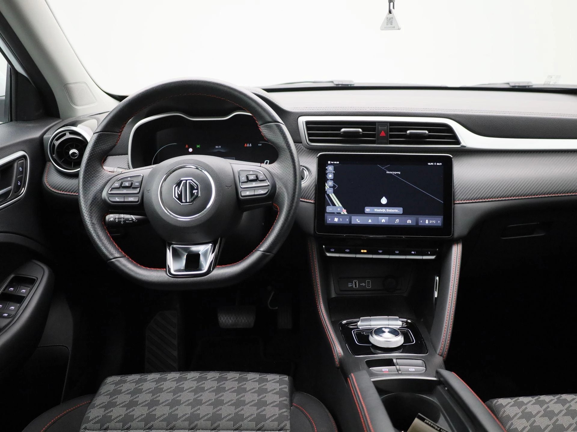 MG-ZS-image-5