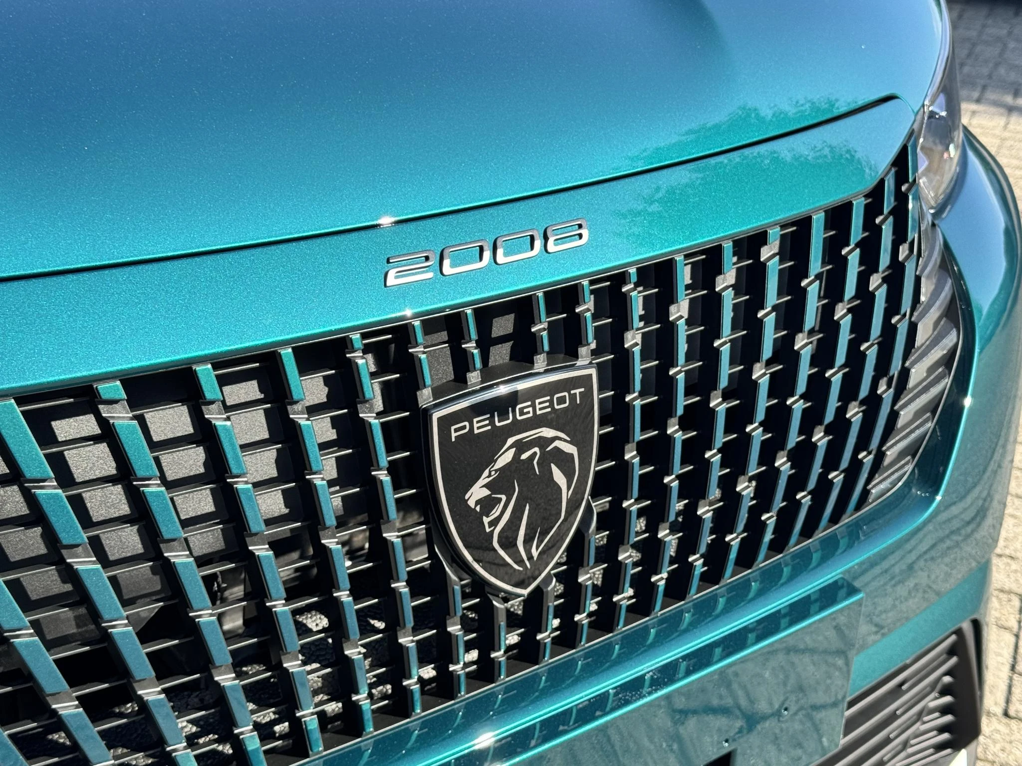 Peugeot-2008-image-4
