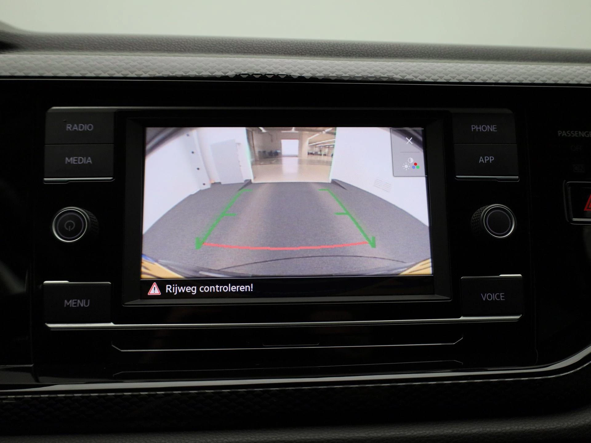 Volkswagen-Taigo-image-25