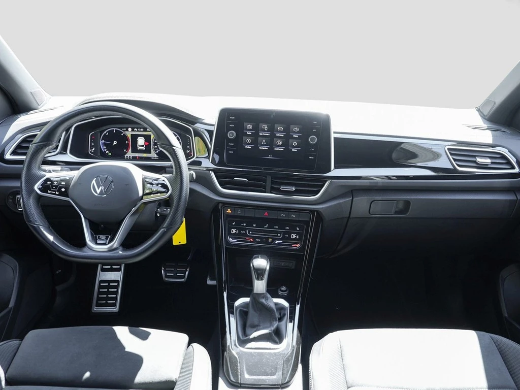 Volkswagen-T-Roc-image-11