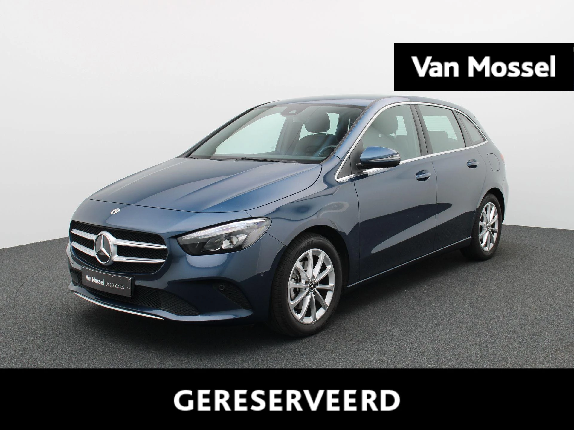 Mercedes-Benz-B-Klasse-image-0