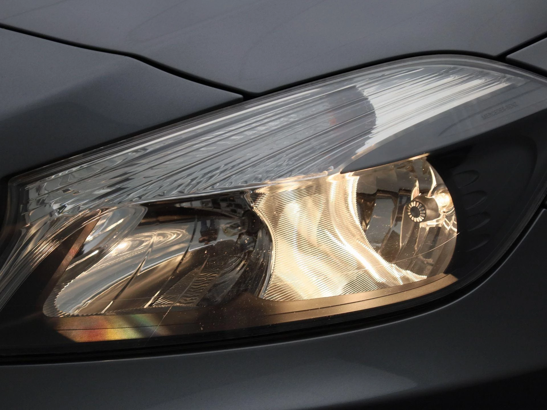 Mercedes-Benz-A-Klasse-image-12