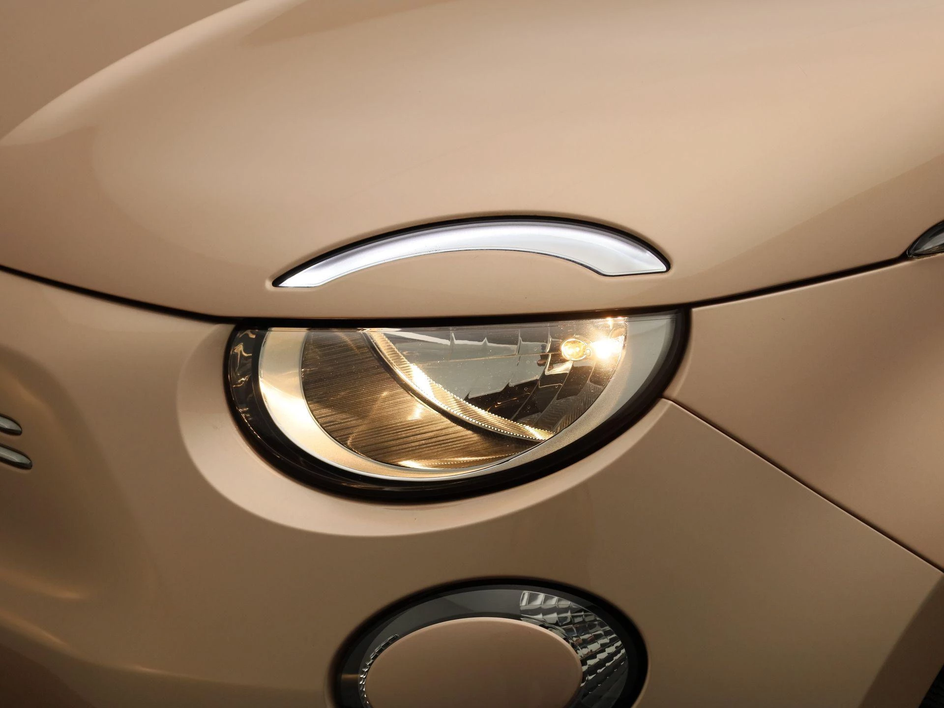 Fiat-500C-image-14