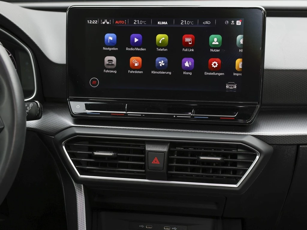 SEAT-Leon-image-11