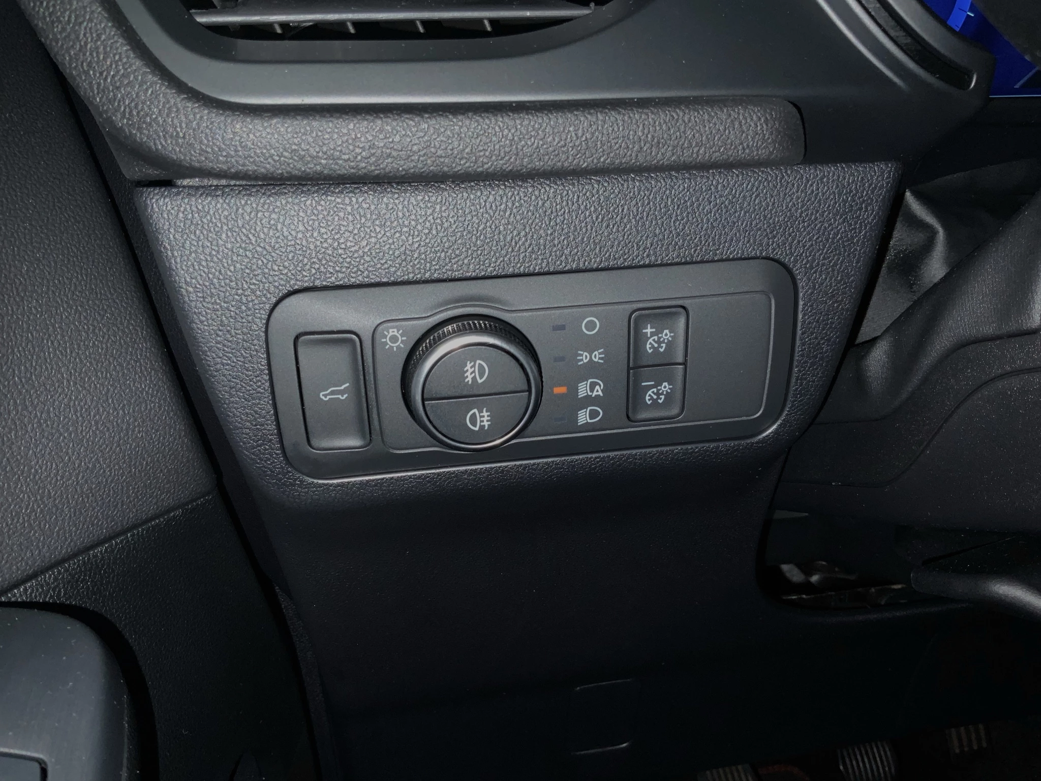 Ford Kuga ST-Line X*PANO*AHK*KAM*ACC*NAVI*SOUND-SYS. LED Pano SHZ 4xSHZ