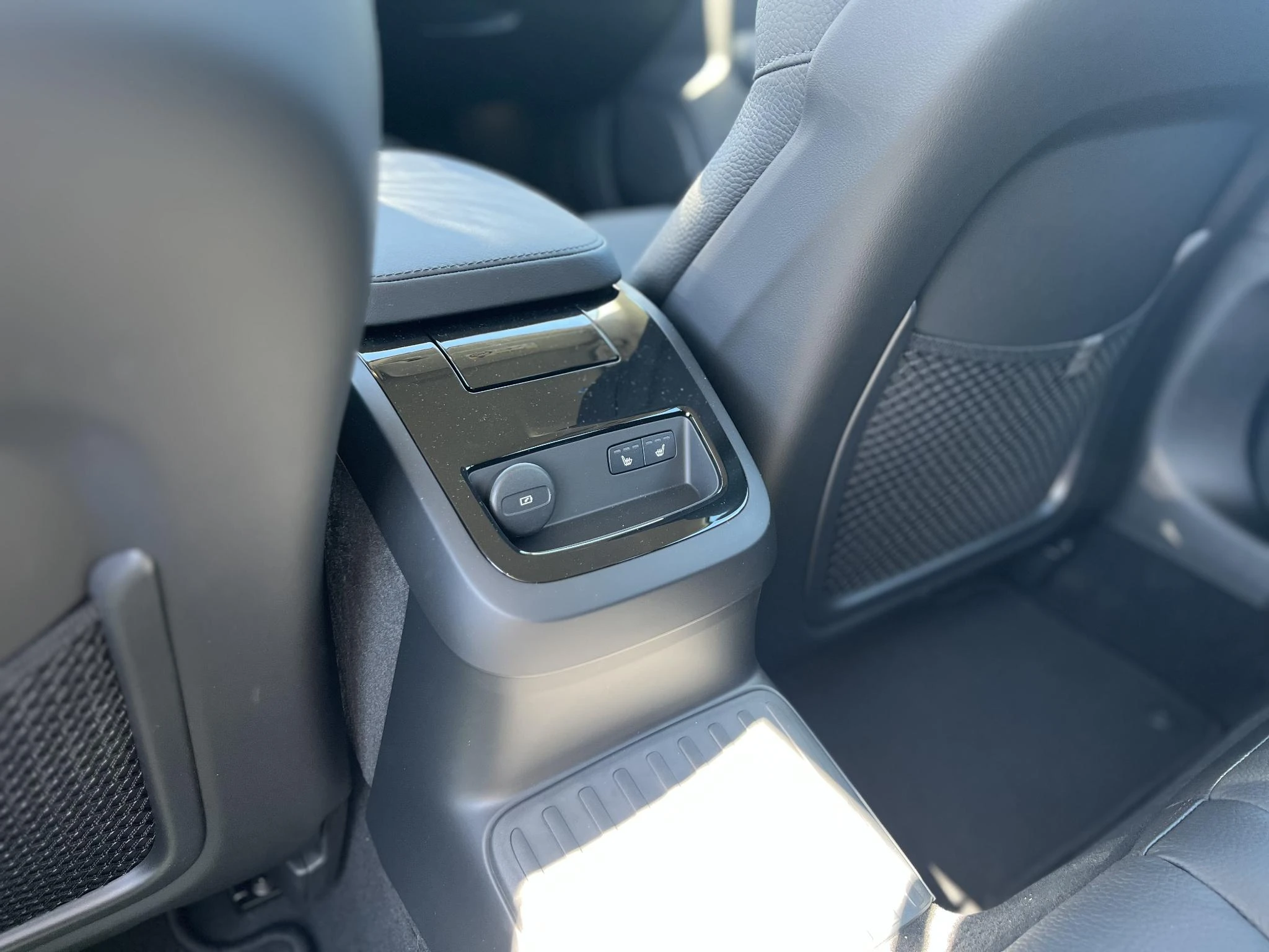 Volvo-V60-image-10