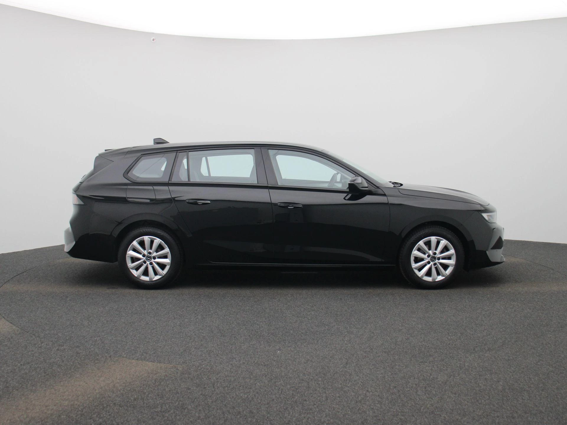 Opel-Astra-image-5