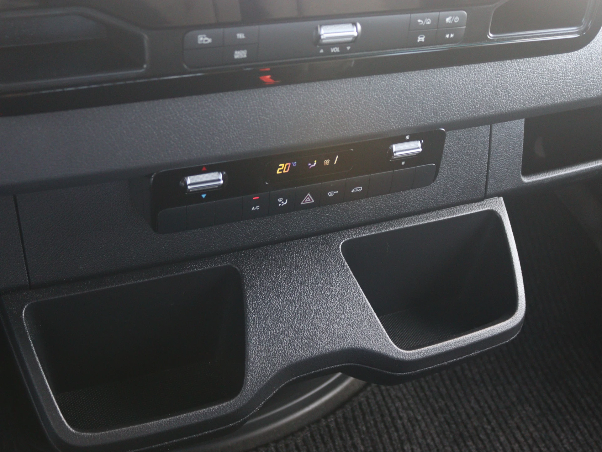 Mercedes-Benz-Sprinter-image-11