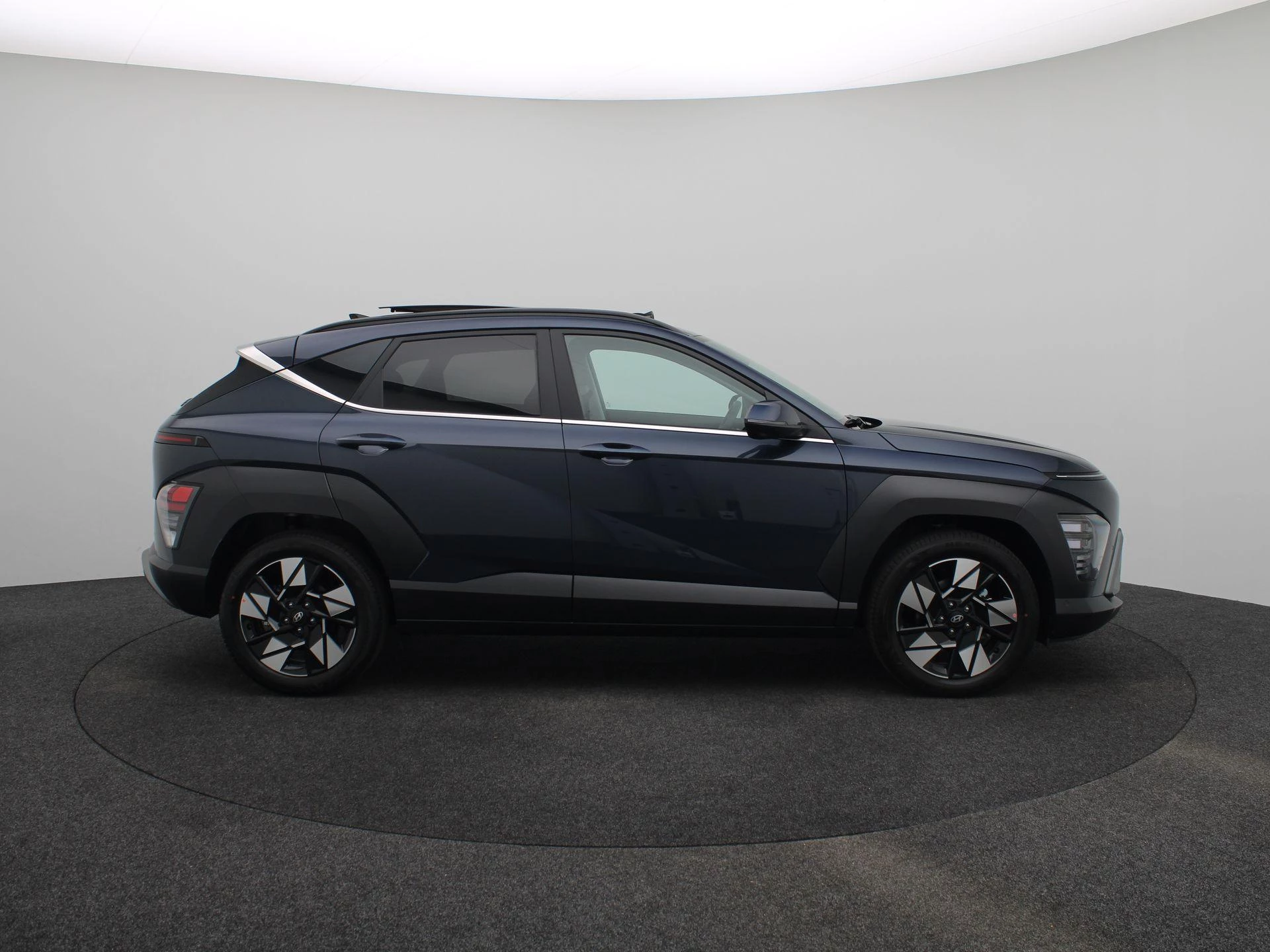 Hyundai Kona 1.6 GDI HEV Premium Sky