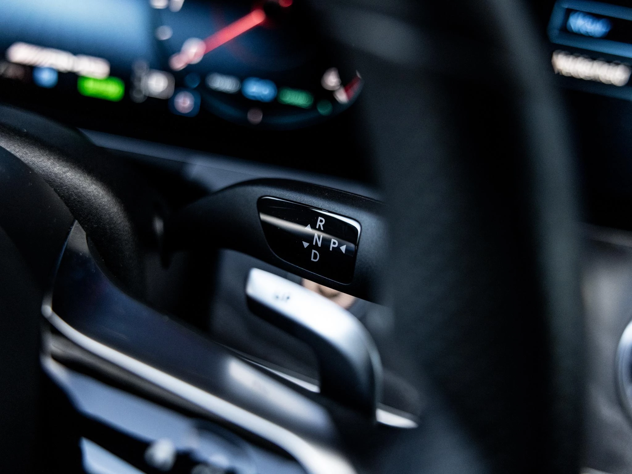 Mercedes-Benz-CLS-image-54