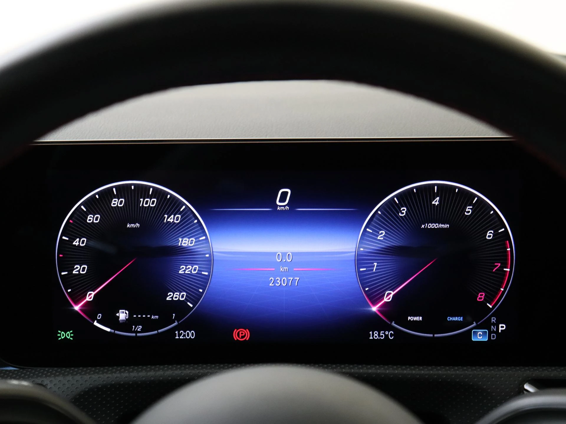 Mercedes-Benz-A-Klasse-image-11
