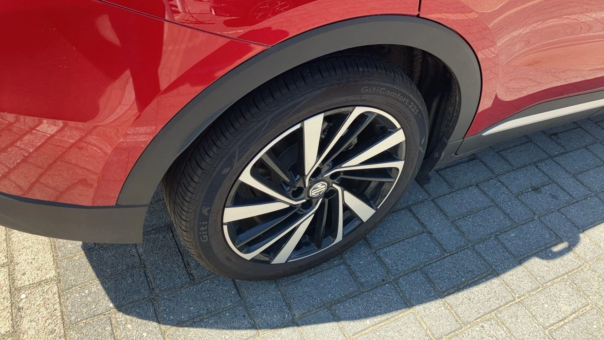 MG ZS