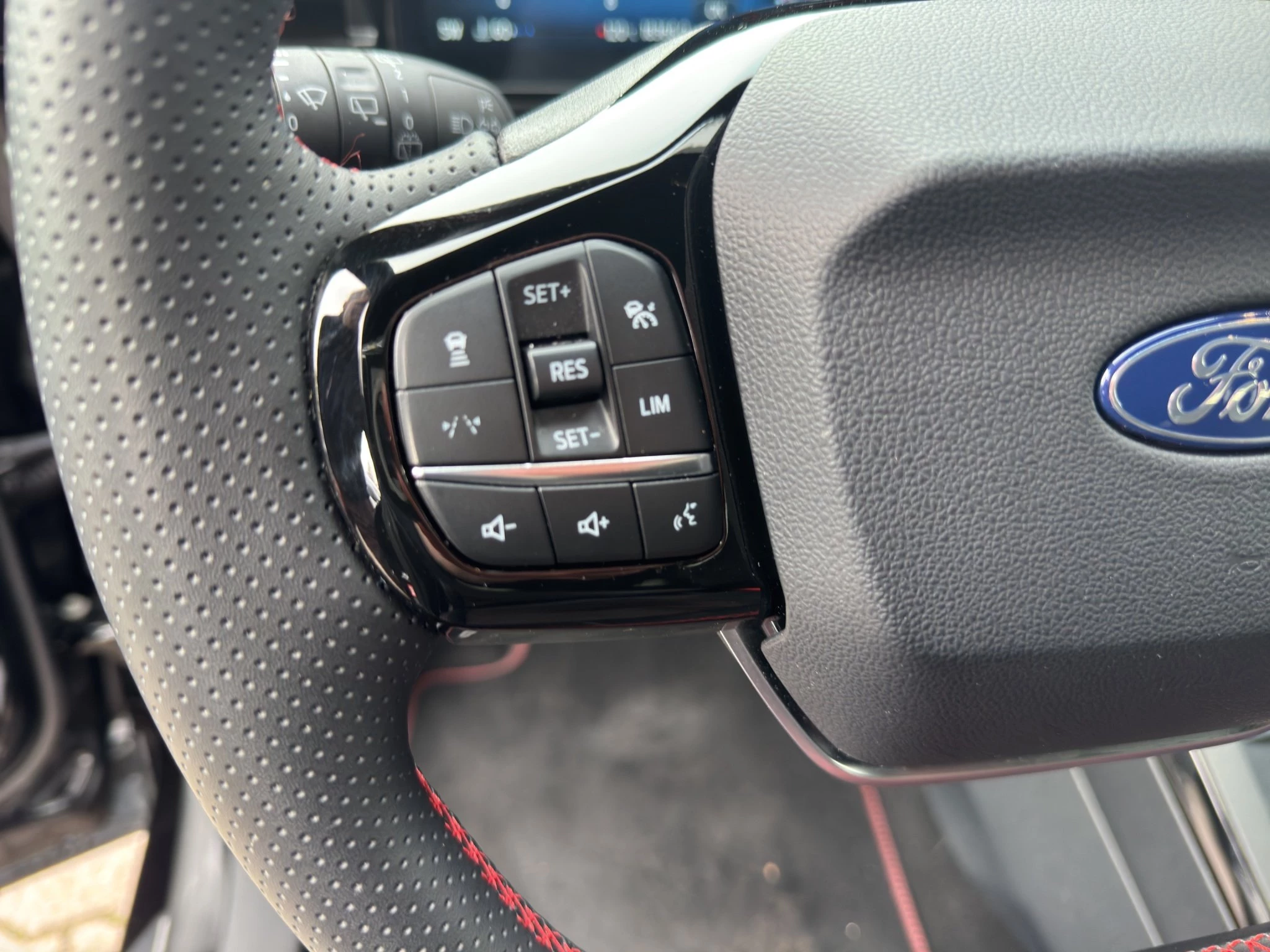 Ford Puma ST-Line X Aut*LED-Matrix*ACC*360Grad*Navi*Sound