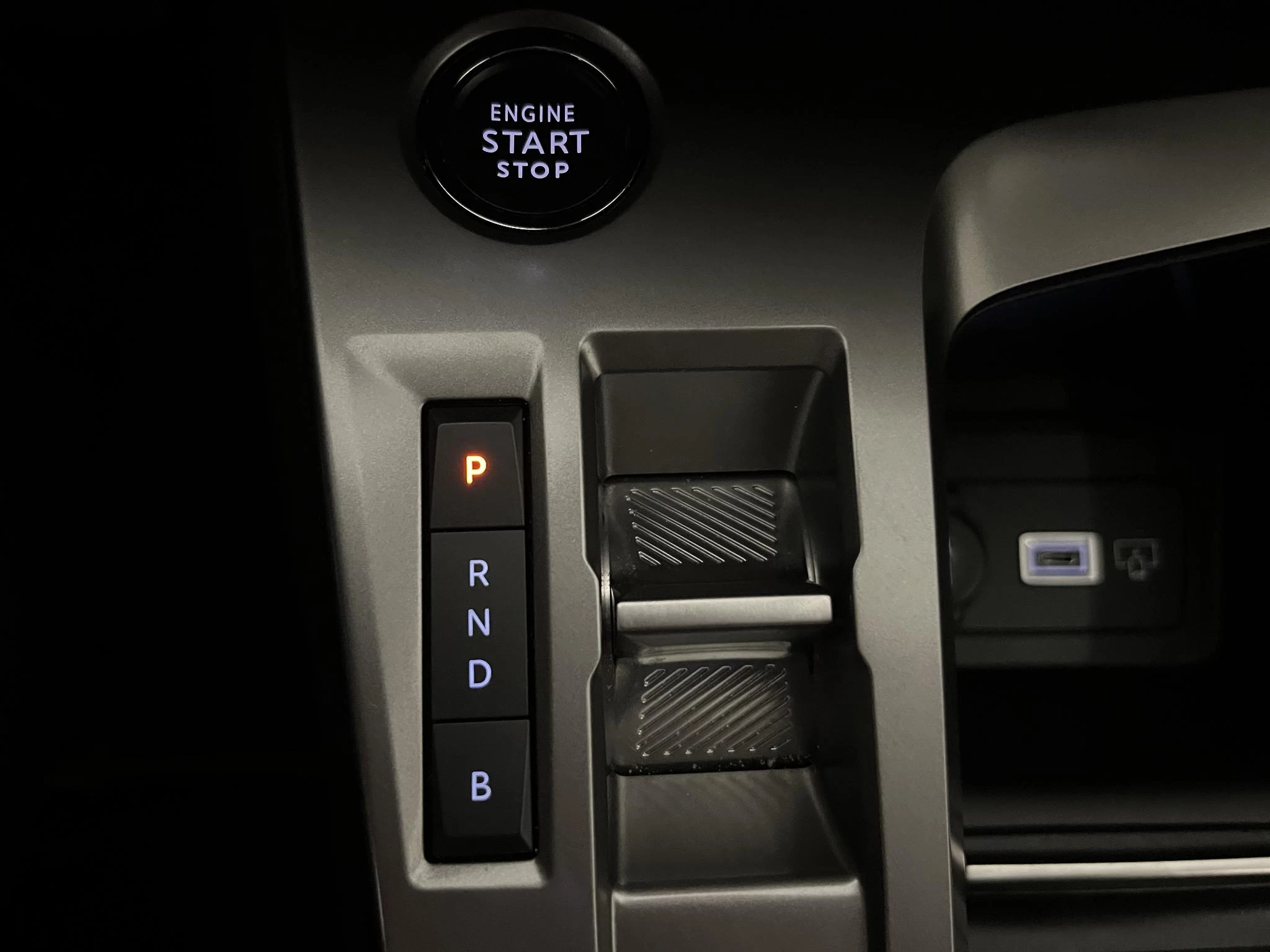 Peugeot-e-308-image-14