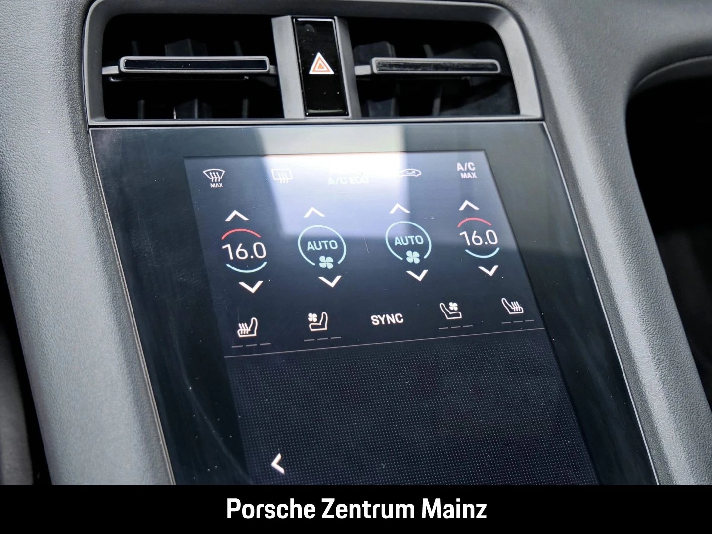 Porsche-Taycan-image-24