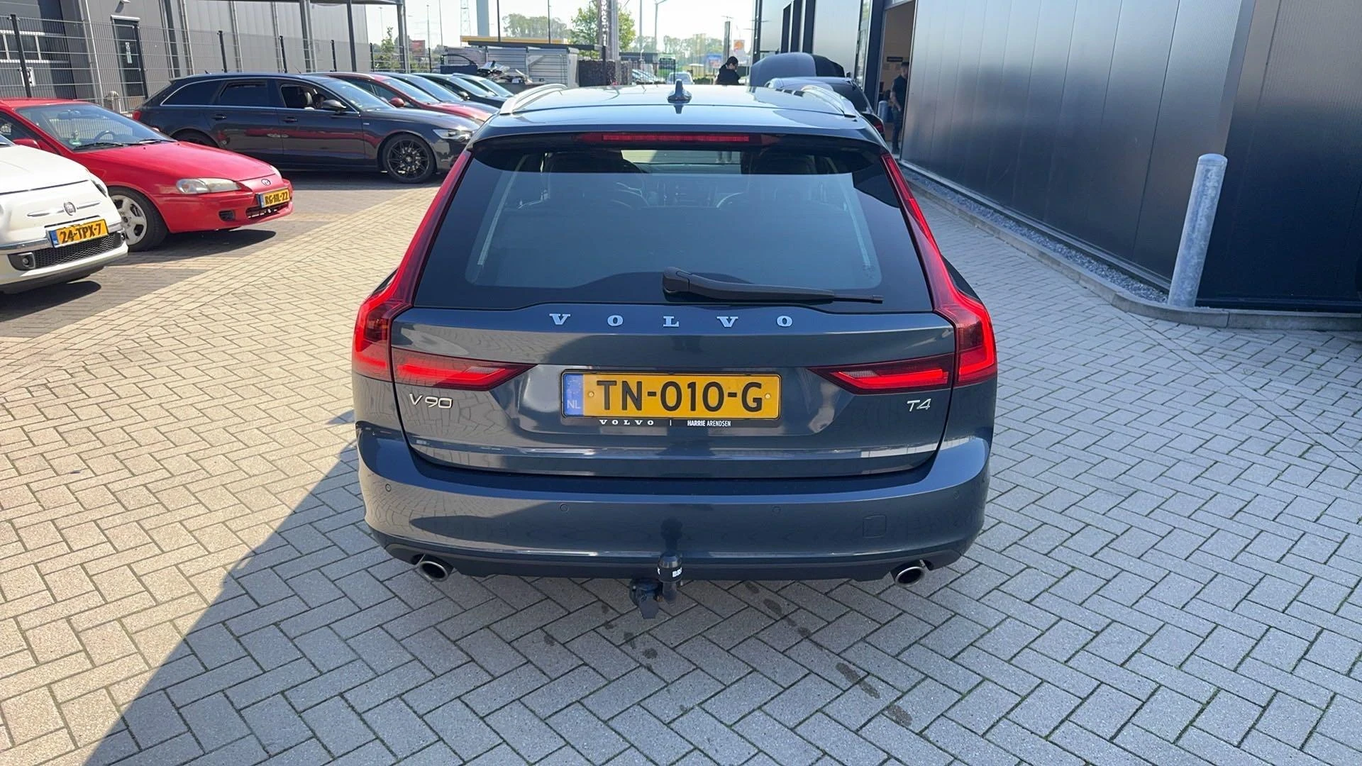 Volvo-V90-image-3