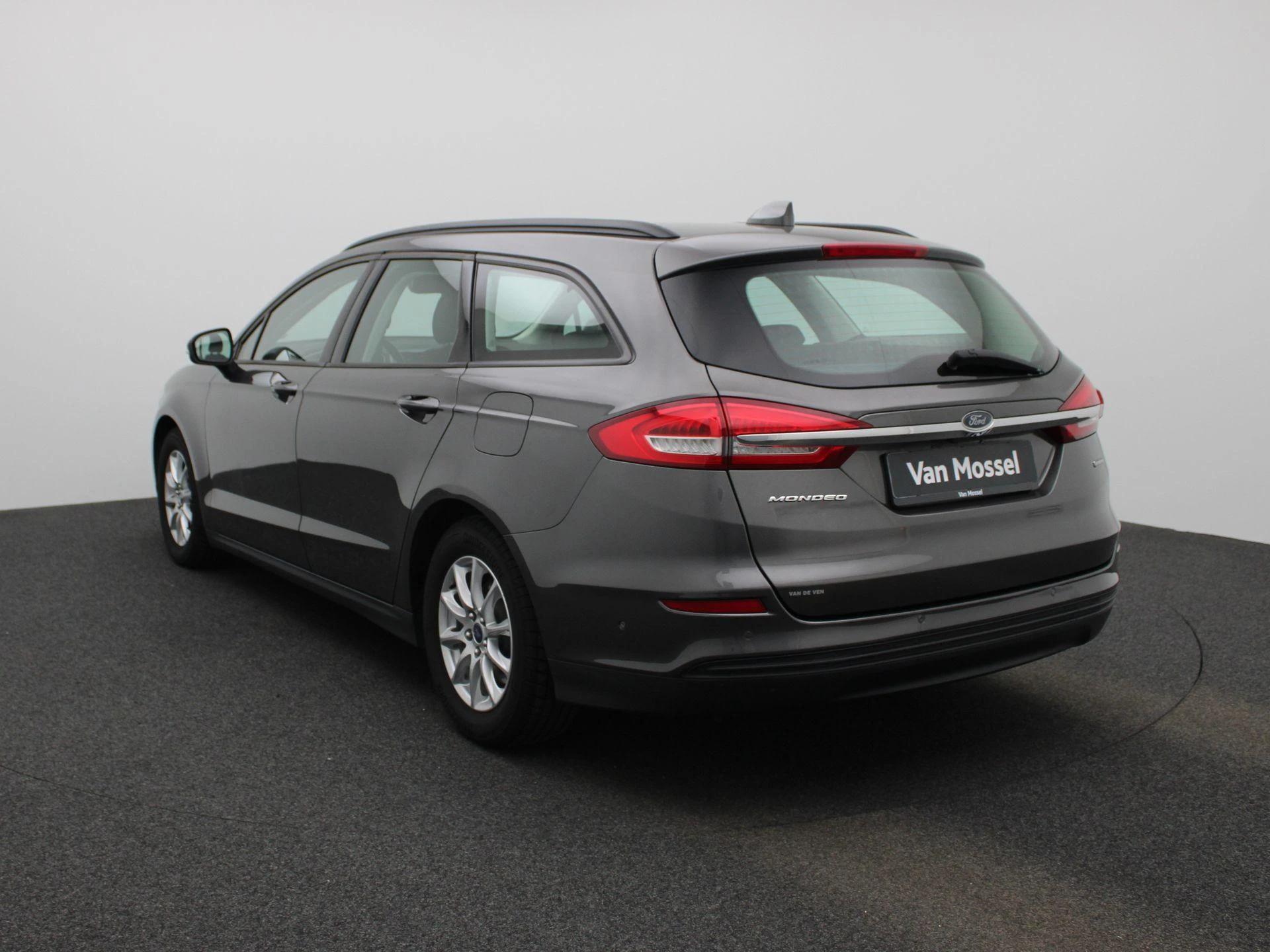 Ford Mondeo Clipper 2.0 HEV 140kW Aut. Business Class