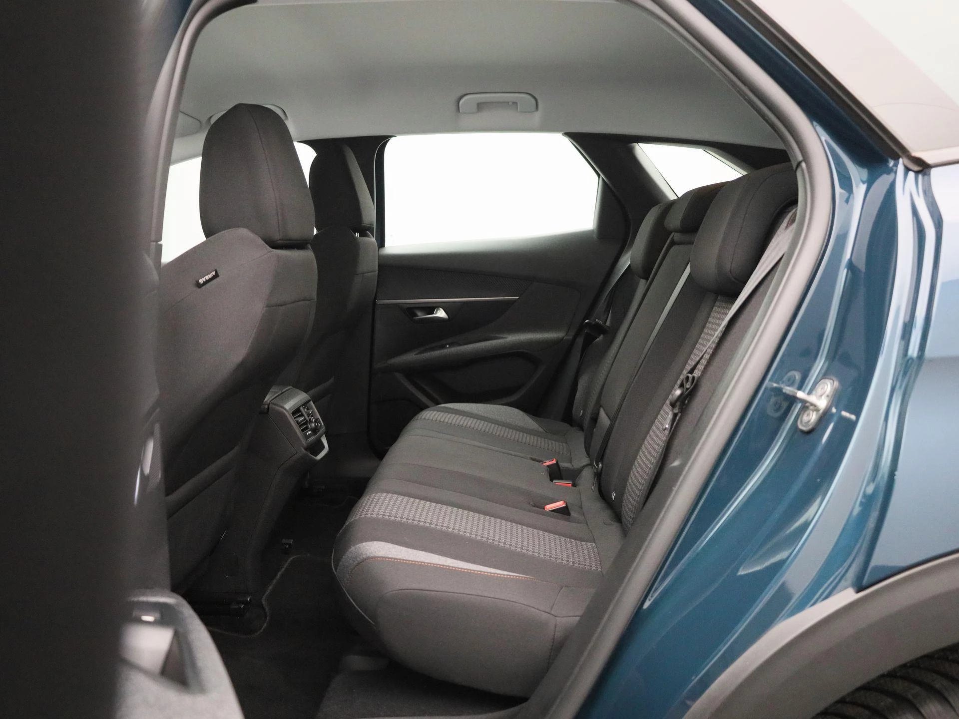 Peugeot-3008-image-11