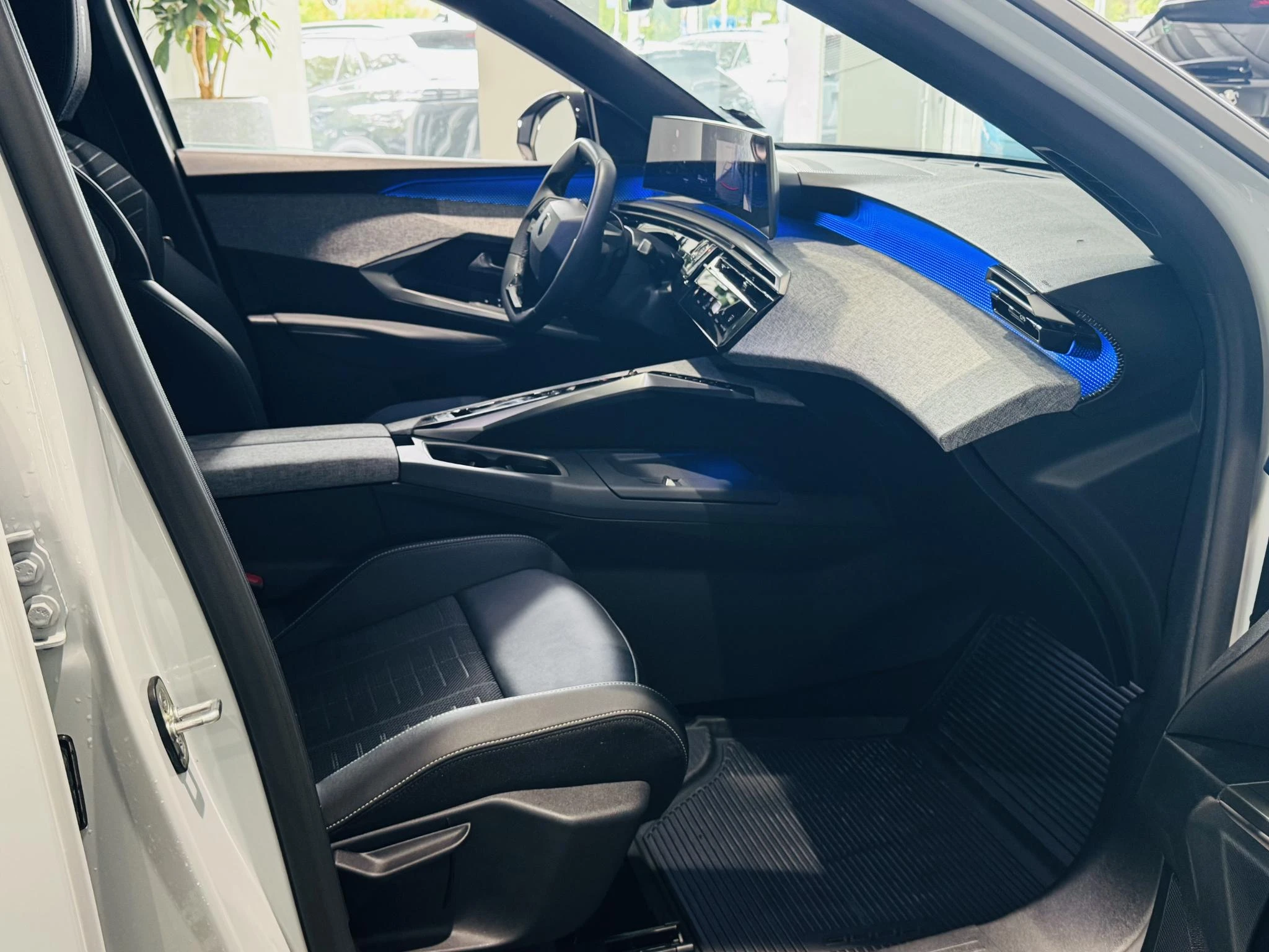 Peugeot 3008 1.2 Hybrid 136 GT