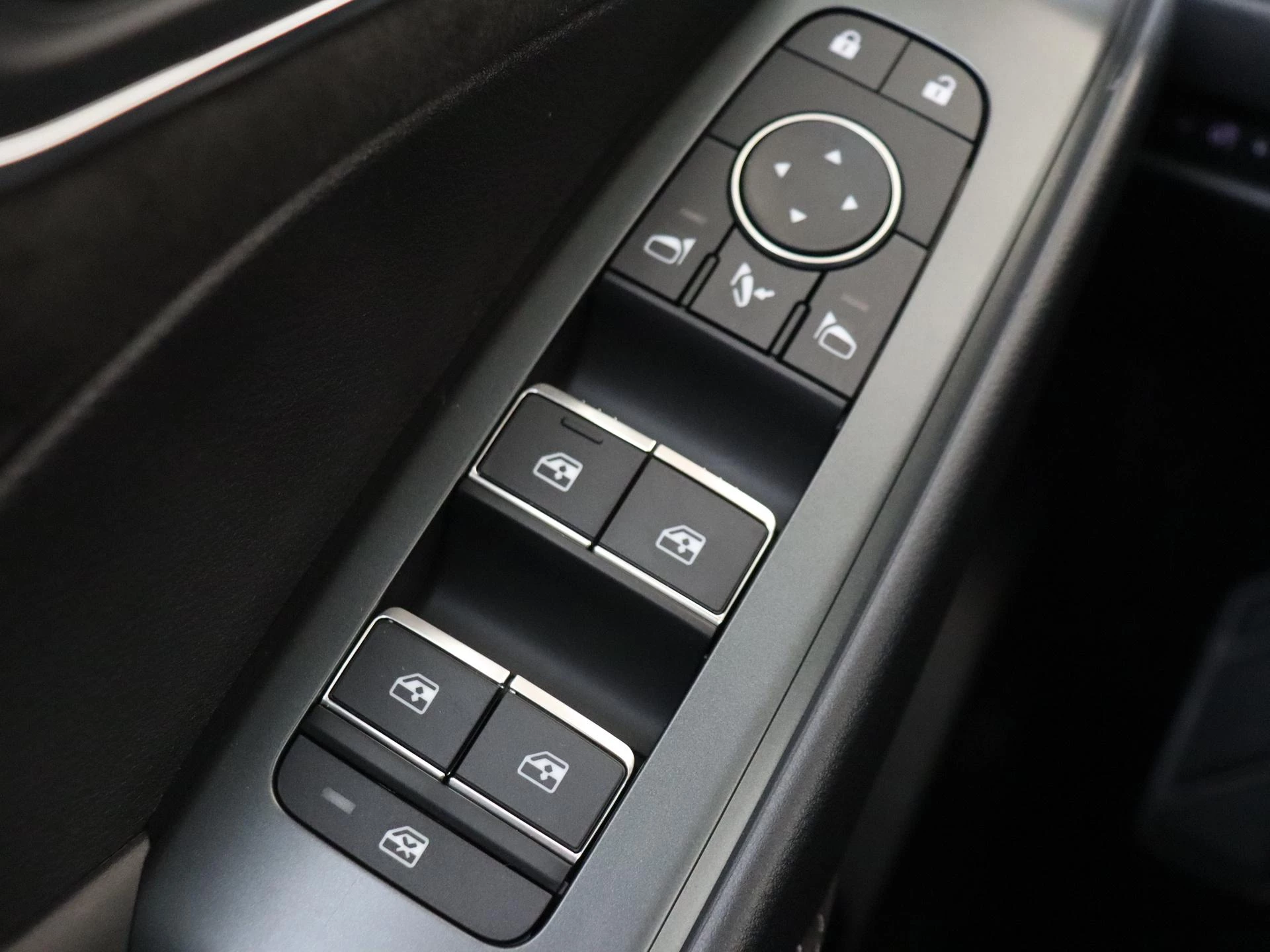 Nissan-QASHQAI-image-29