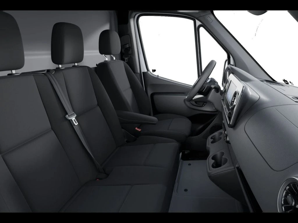 Mercedes-Benz-eSprinter-image-10
