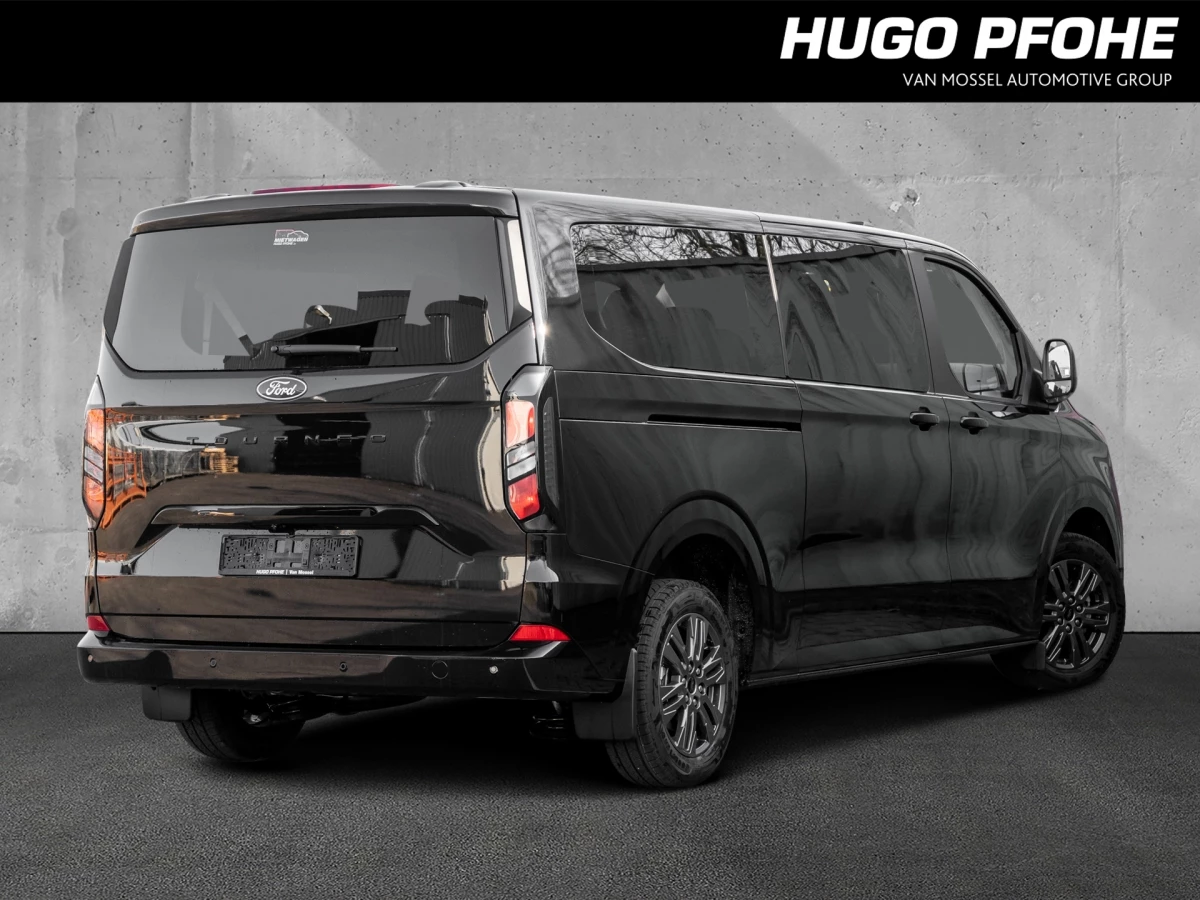 Ford-Tourneo Custom-image-1