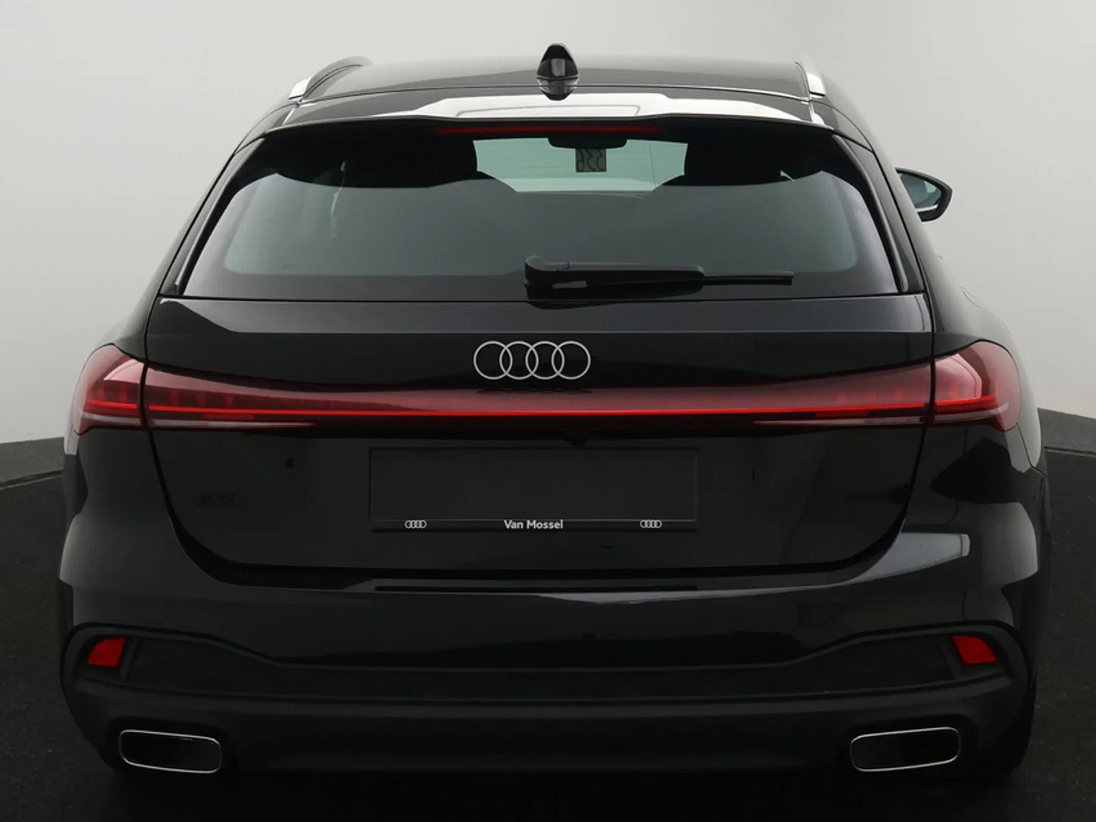 Audi A5 Avant 2.0TFSI Advanced 150PK *AUTOMAAT*LEDER*CAMERA*PDC*ACC*VIRTUAL COCKPIT*APP-CONNECT*...*