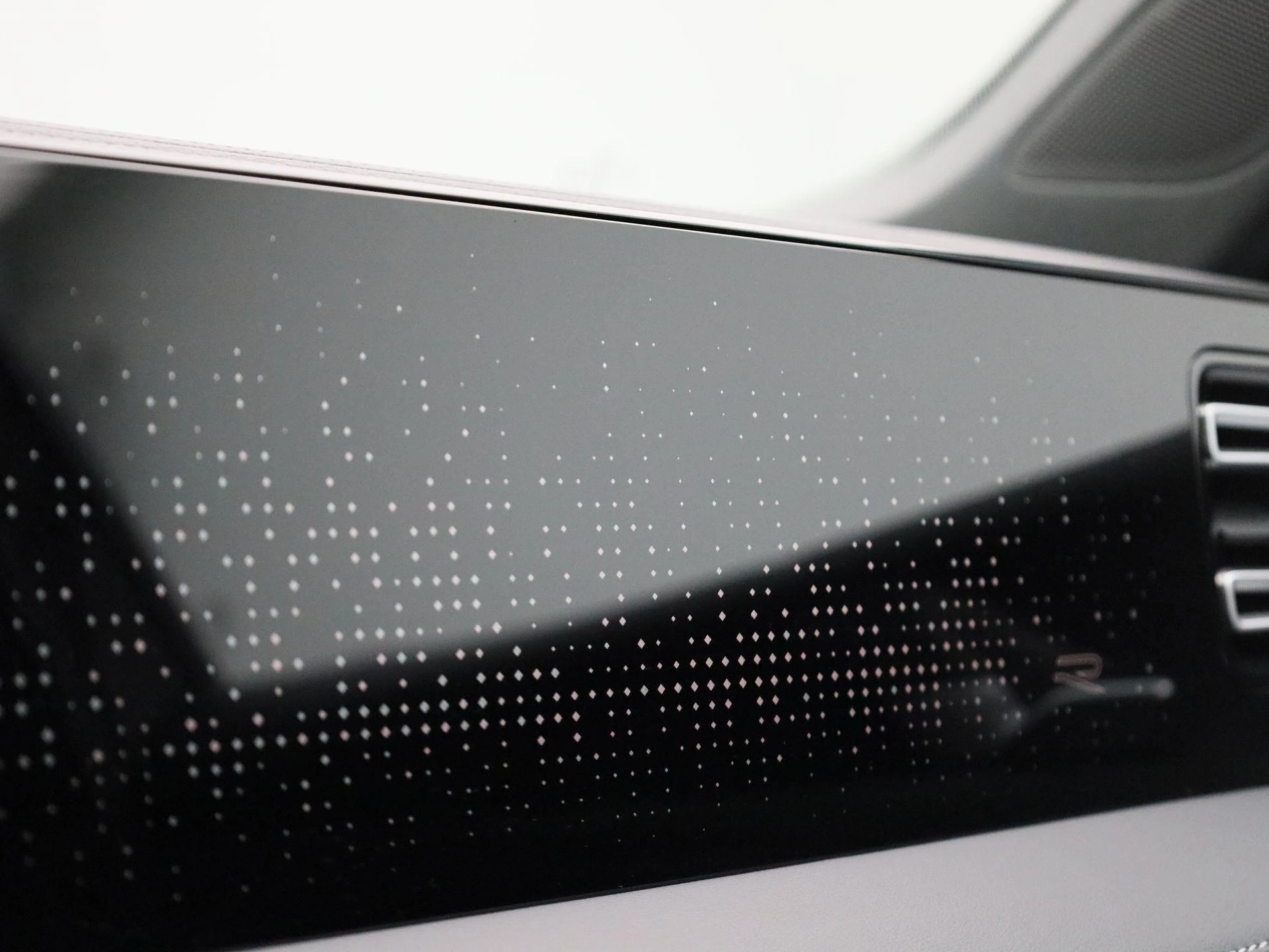 Volkswagen-Tiguan-image-23