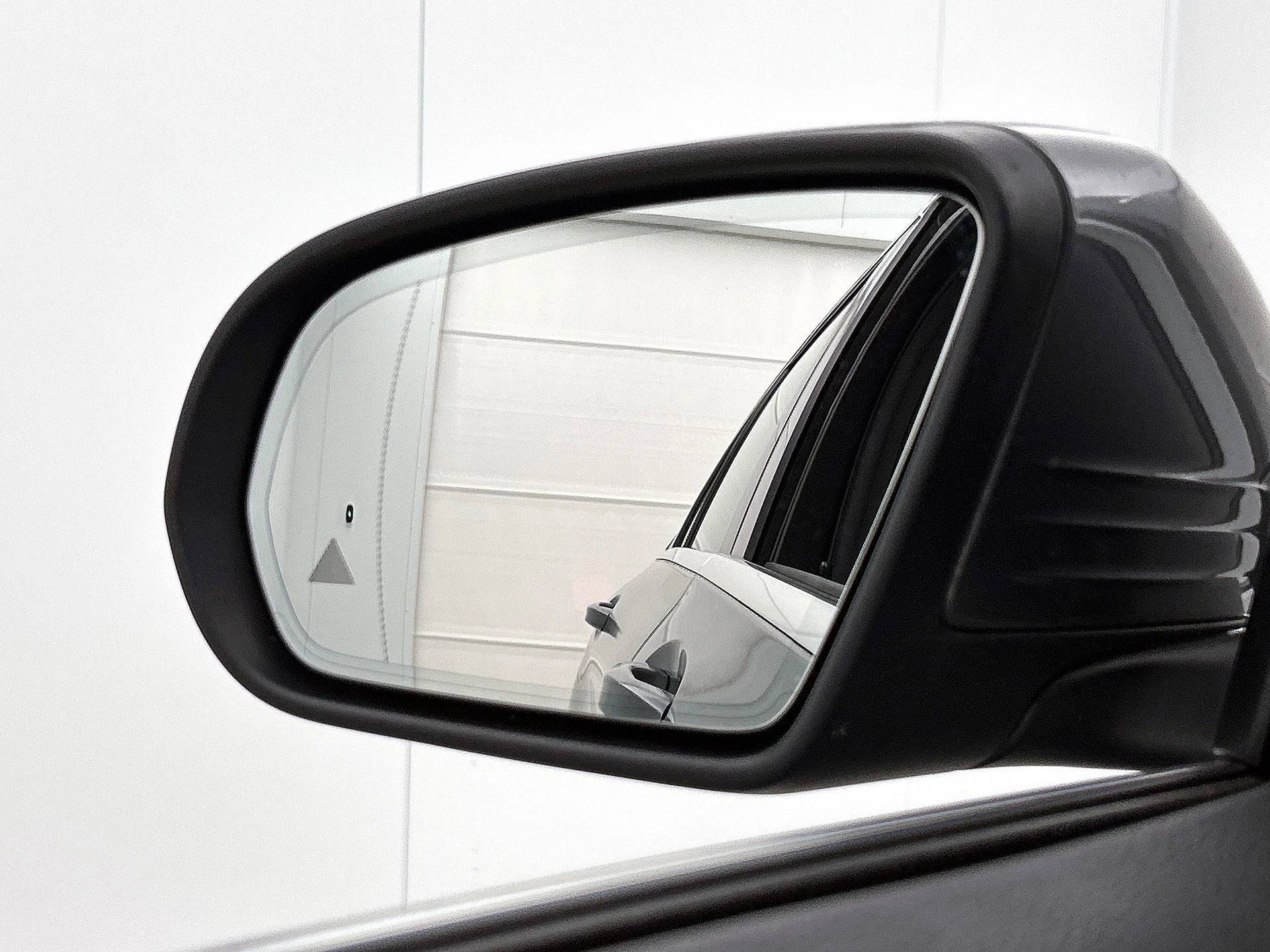 Mercedes-Benz-C-Klasse-image-18