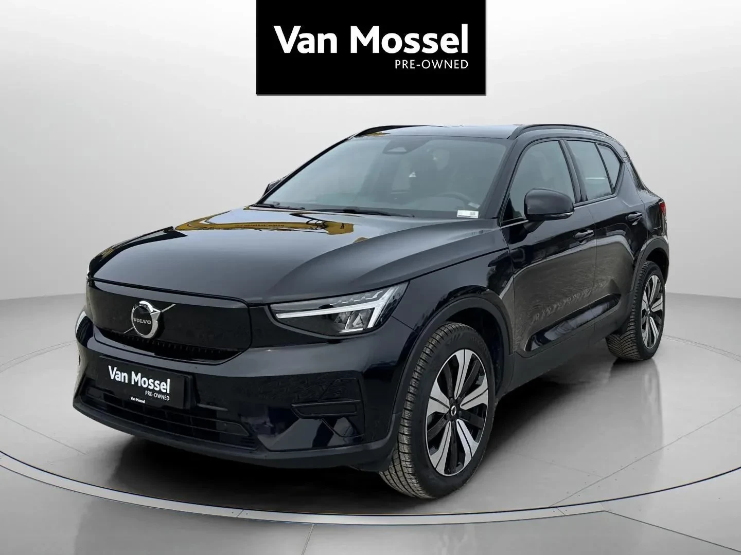 Volvo-XC40-image-0