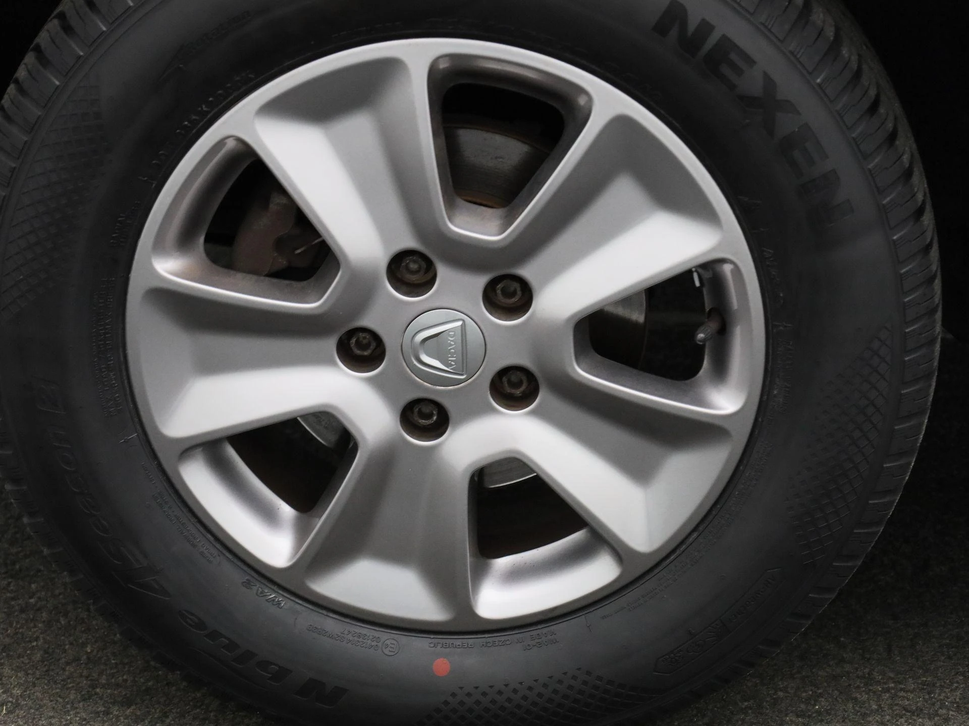 Dacia-Duster-image-12
