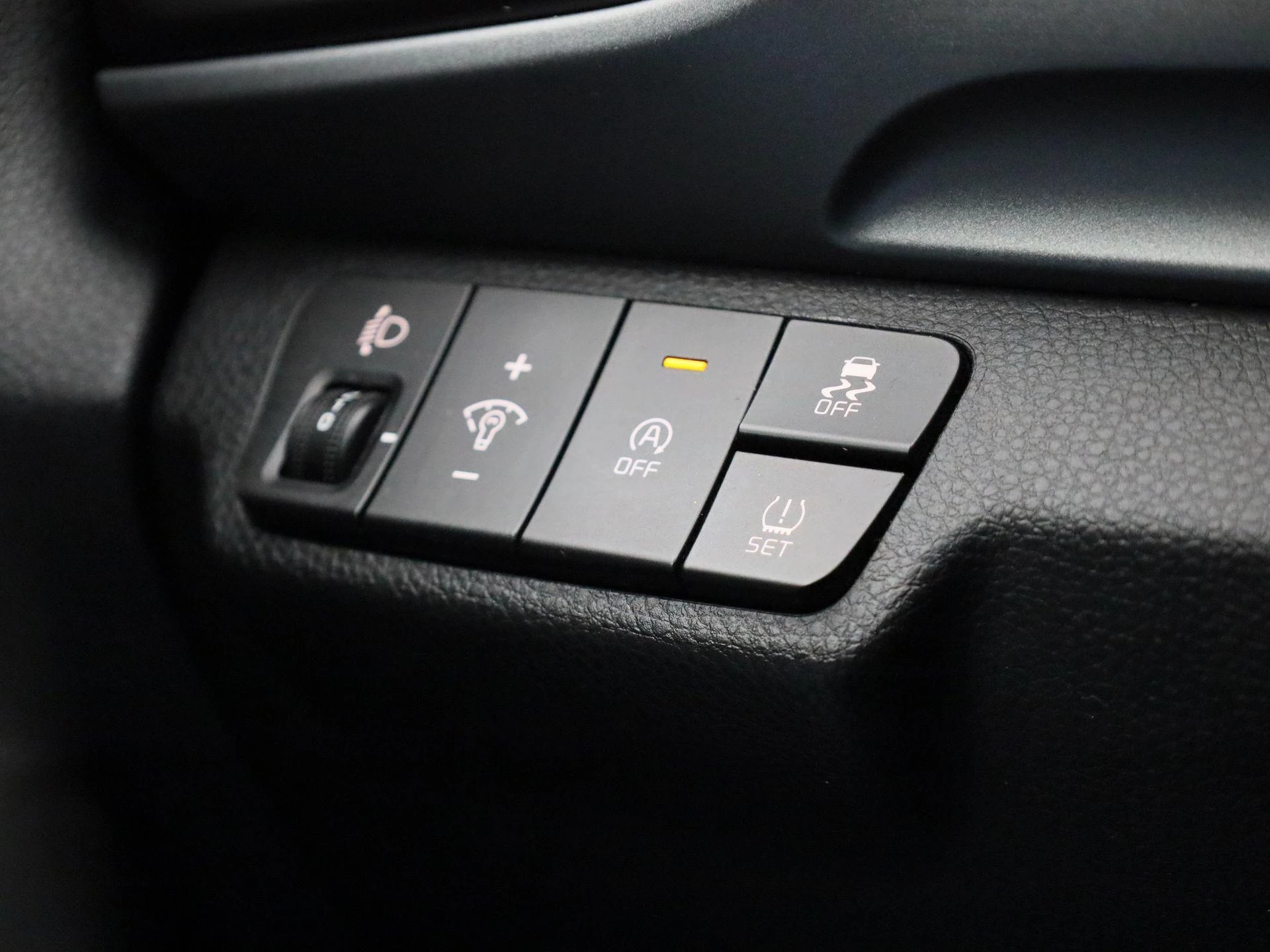 Kia-Stonic-image-23