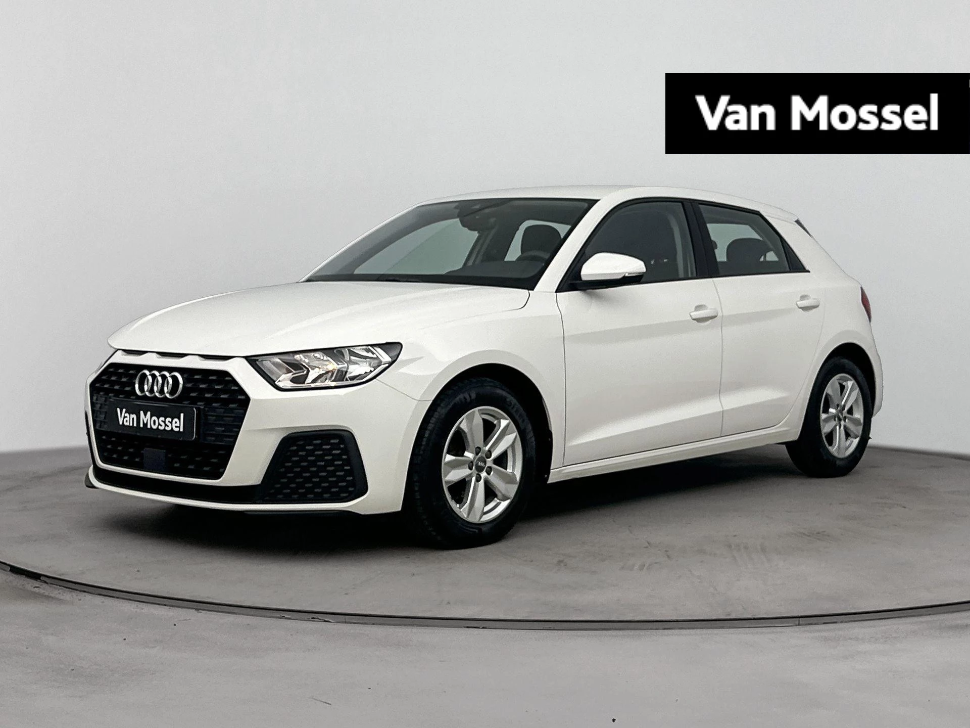 Audi-A1 Sportback-image-0