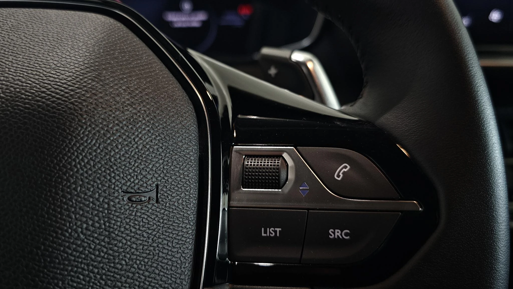 Peugeot-208-image-16