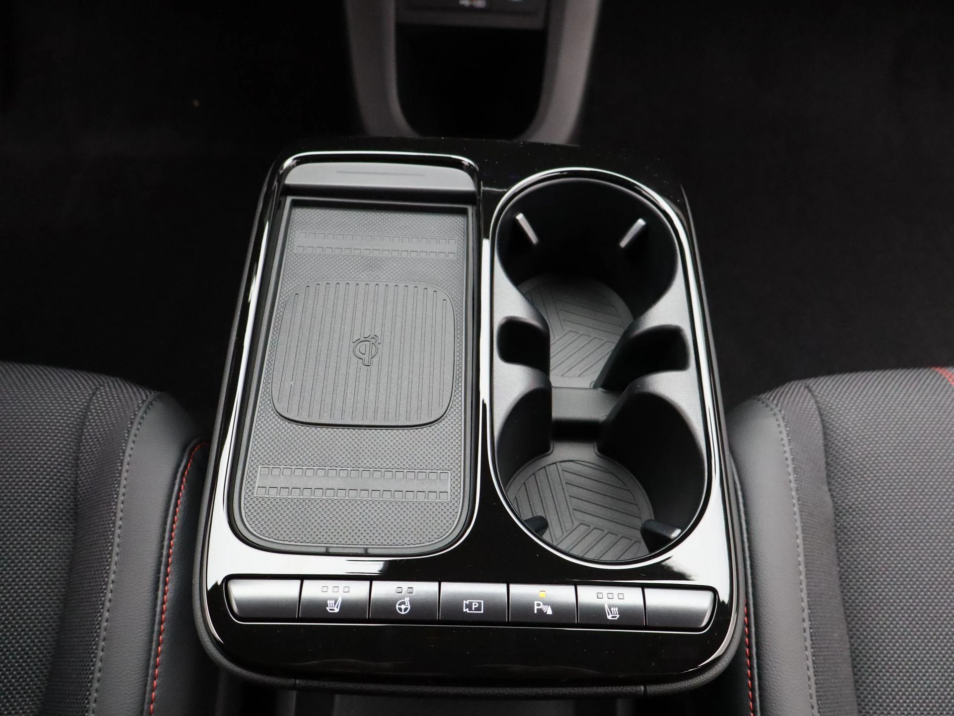 Hyundai-IONIQ 5-image-8