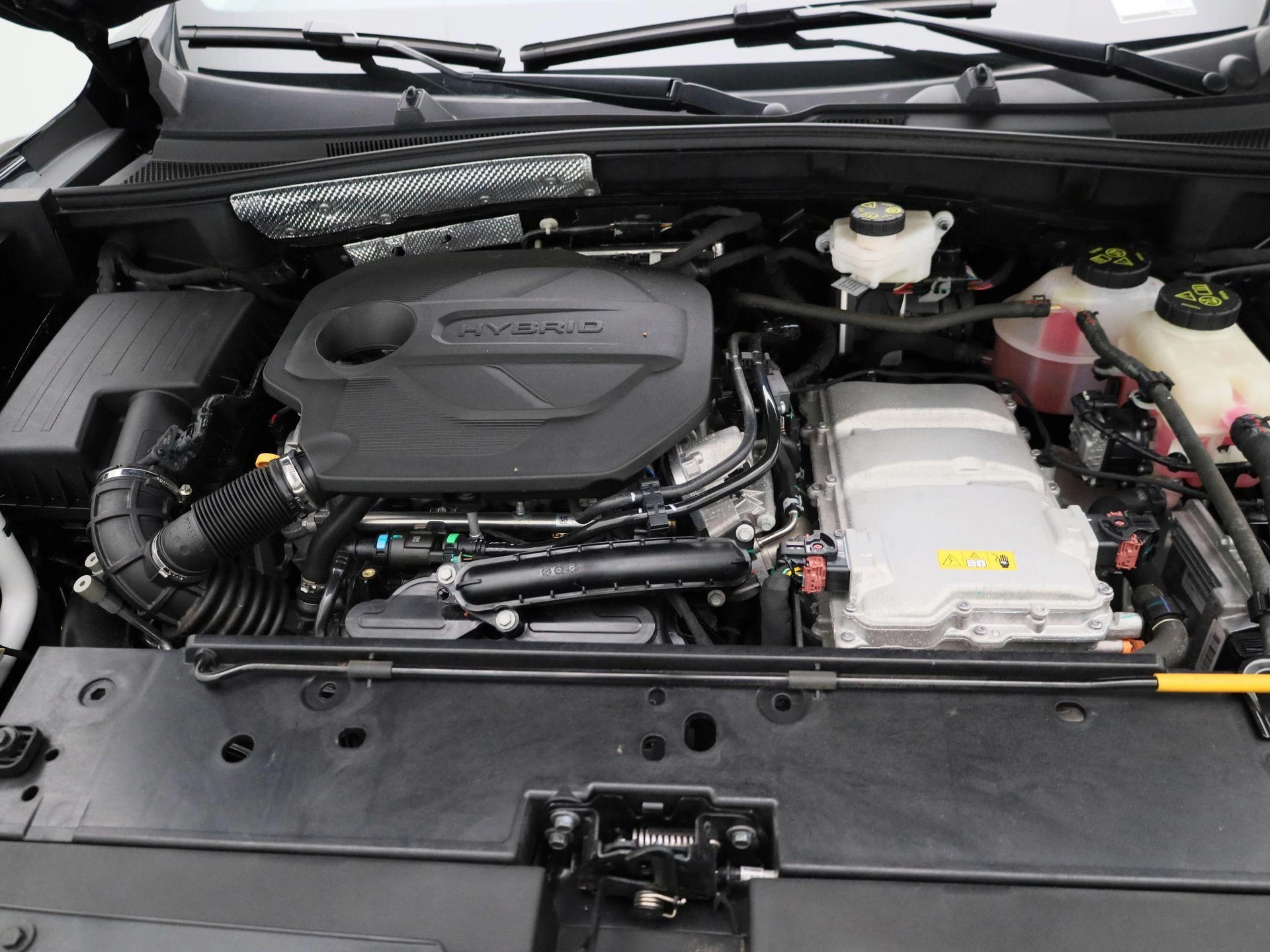 MG-ZS-image-27