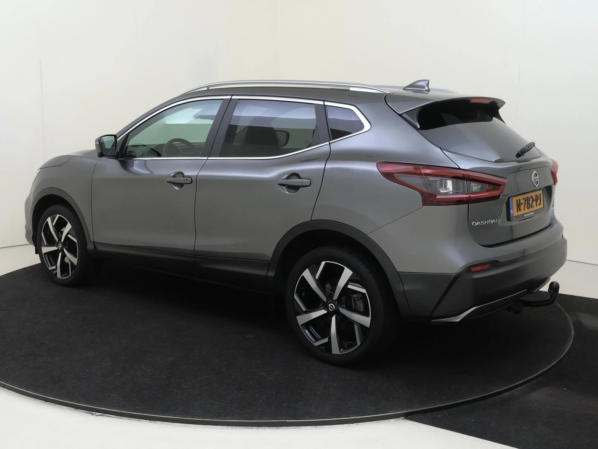 Nissan-QASHQAI-image-2