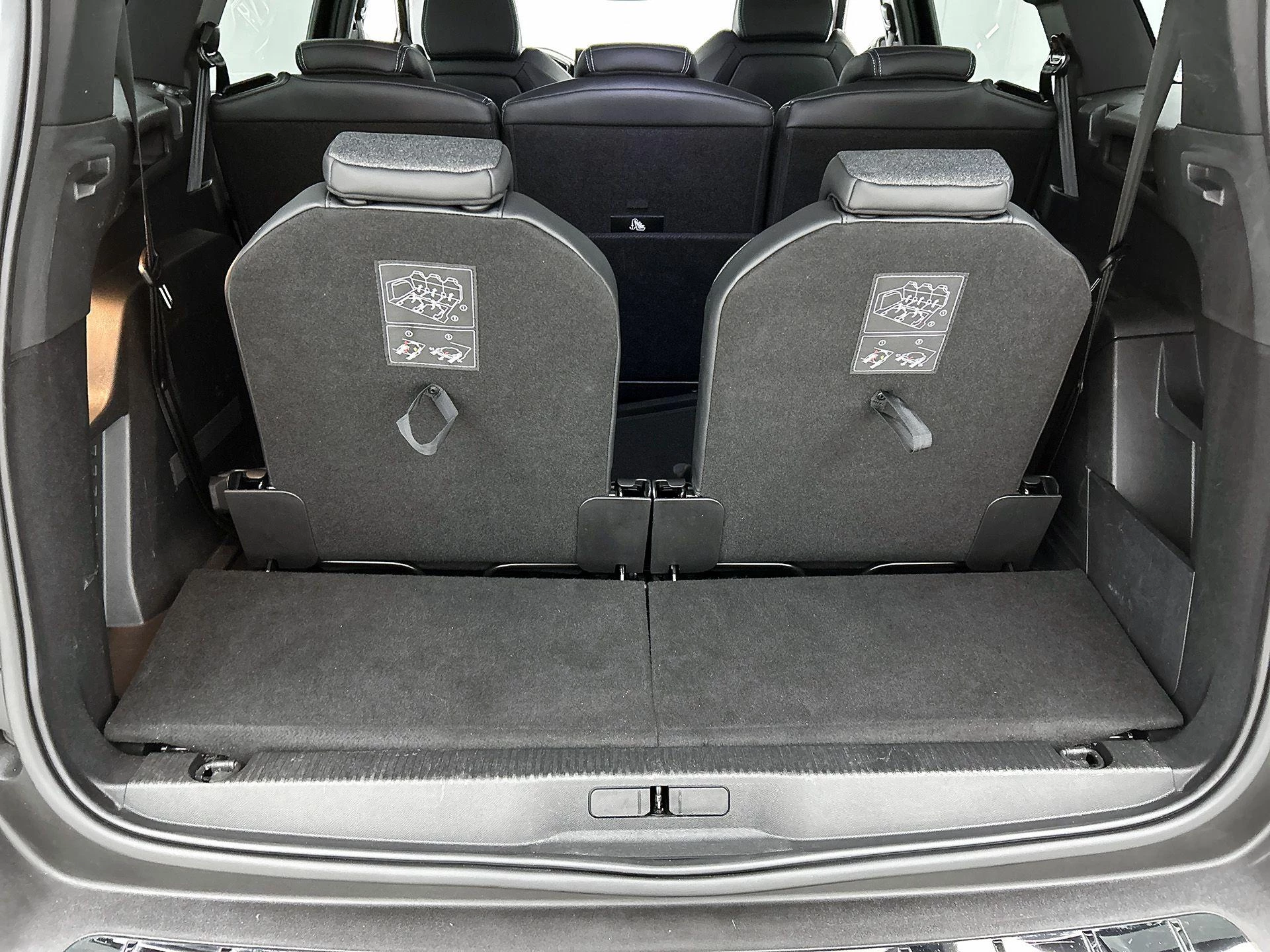 Peugeot 5008 1.2 PureTech Allure Pack Business