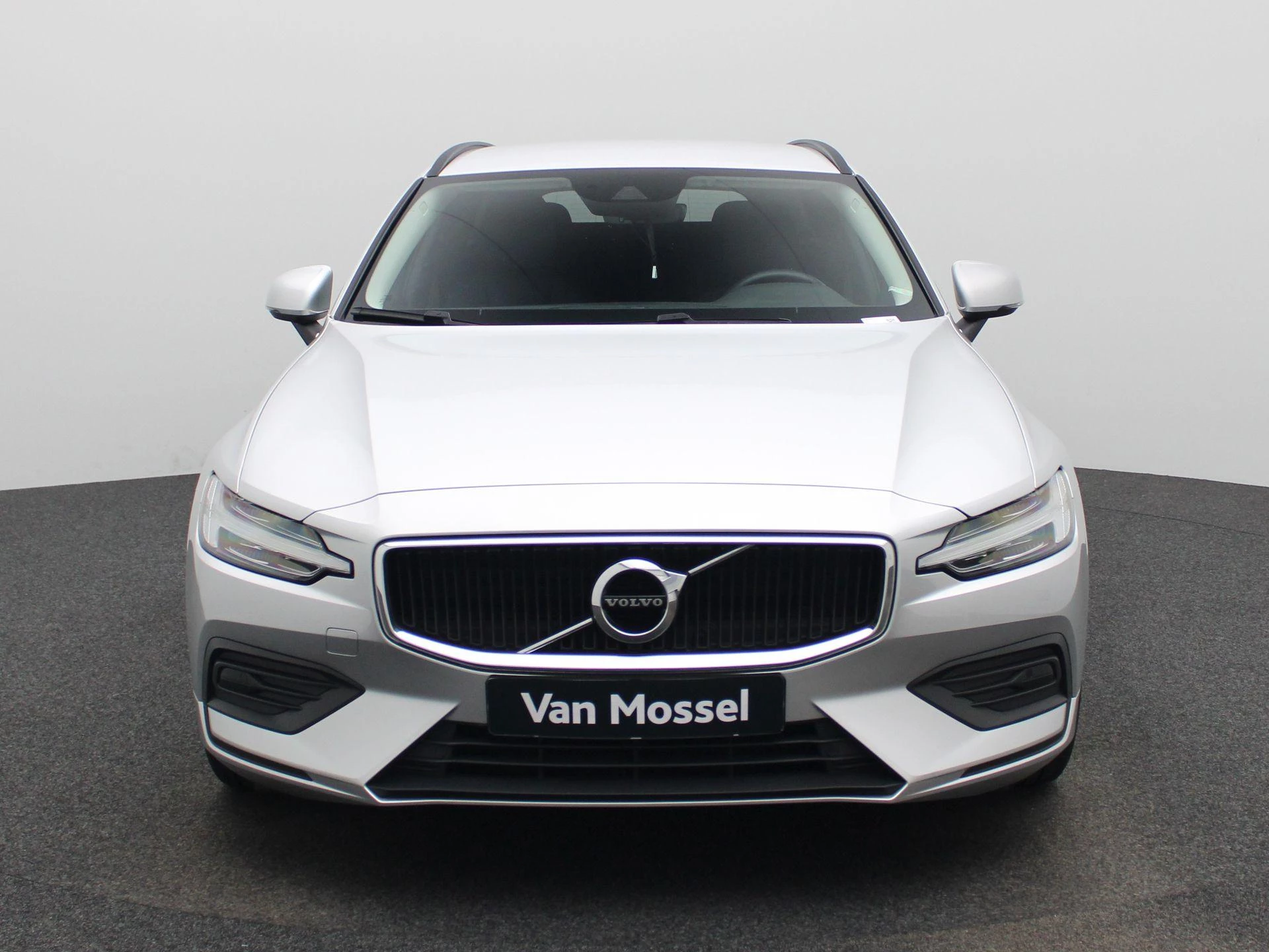 Volvo V60 B3 Geartronic Momentum Pro Camera | Cruise | PDC