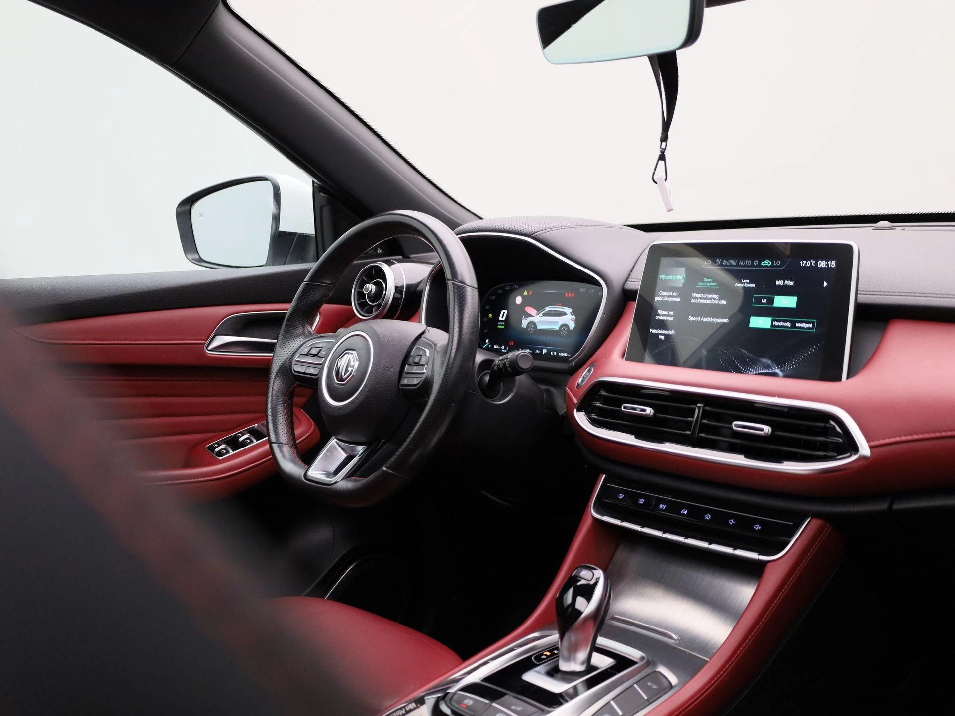 MG EHS 1.5 TGDI PHEV Luxury