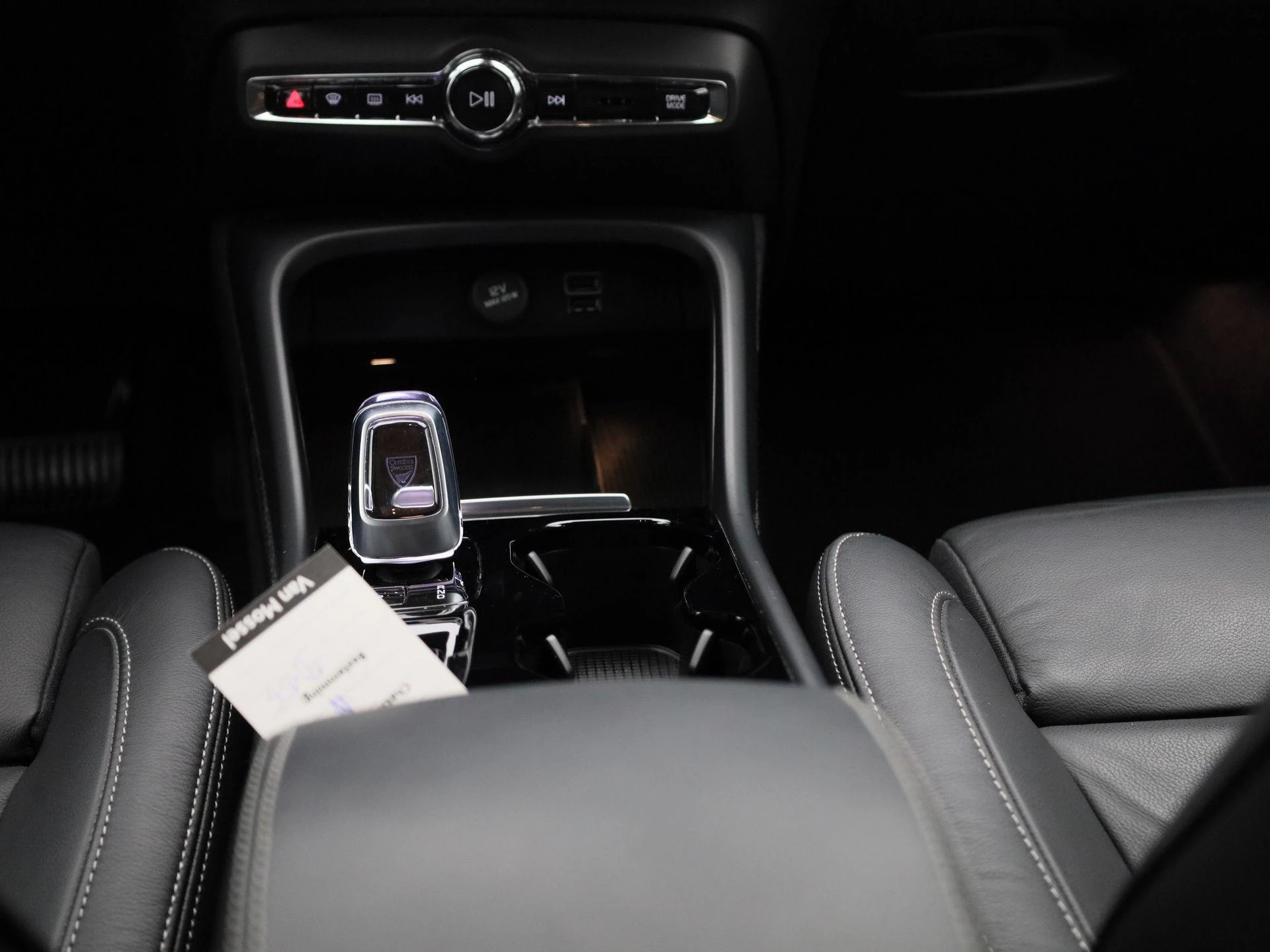 Volvo-XC40-image-9