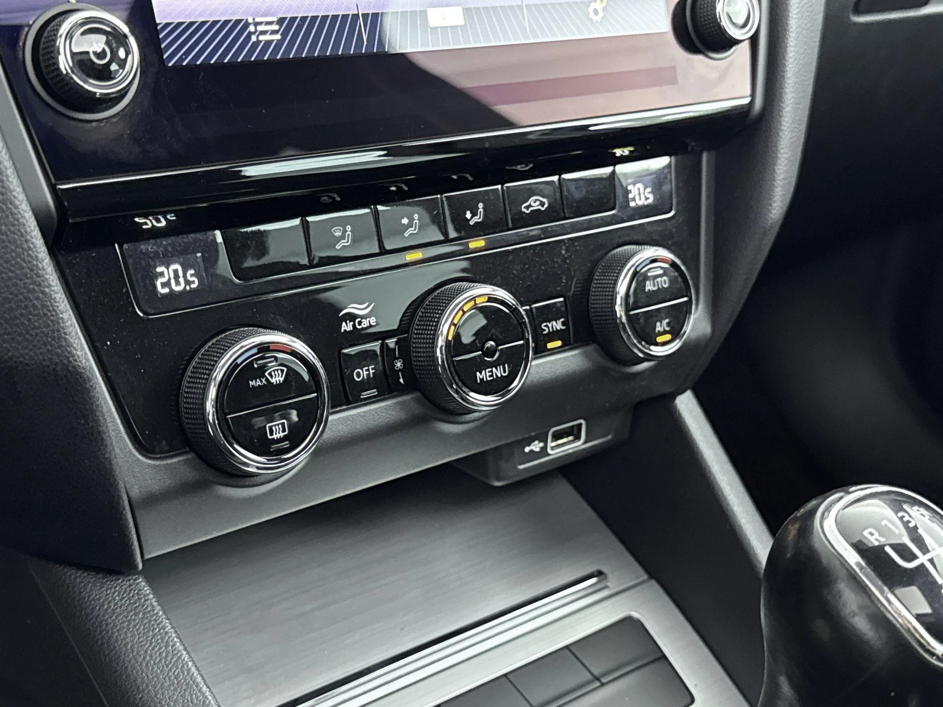 Škoda-Octavia-image-14