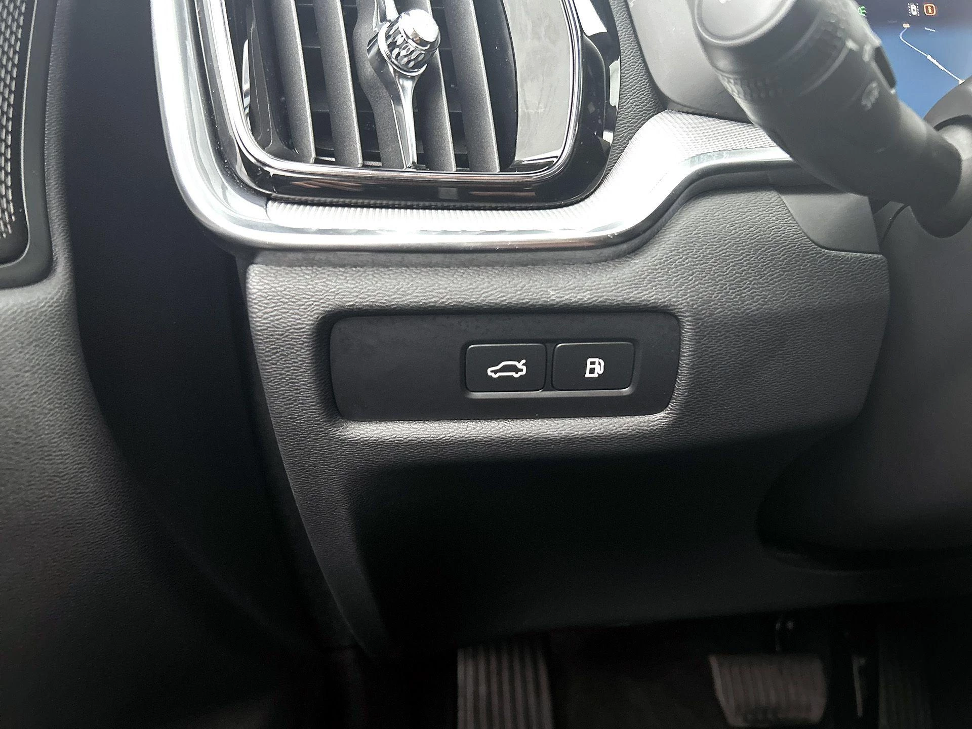 Volvo-V60-image-27