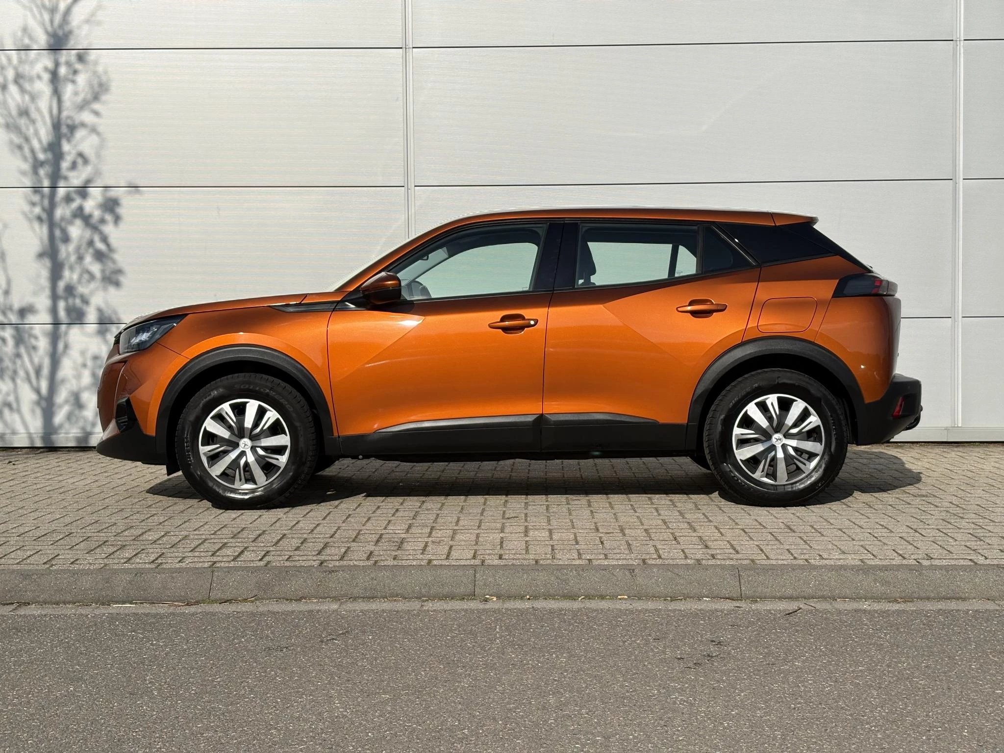 Peugeot-2008-image-2