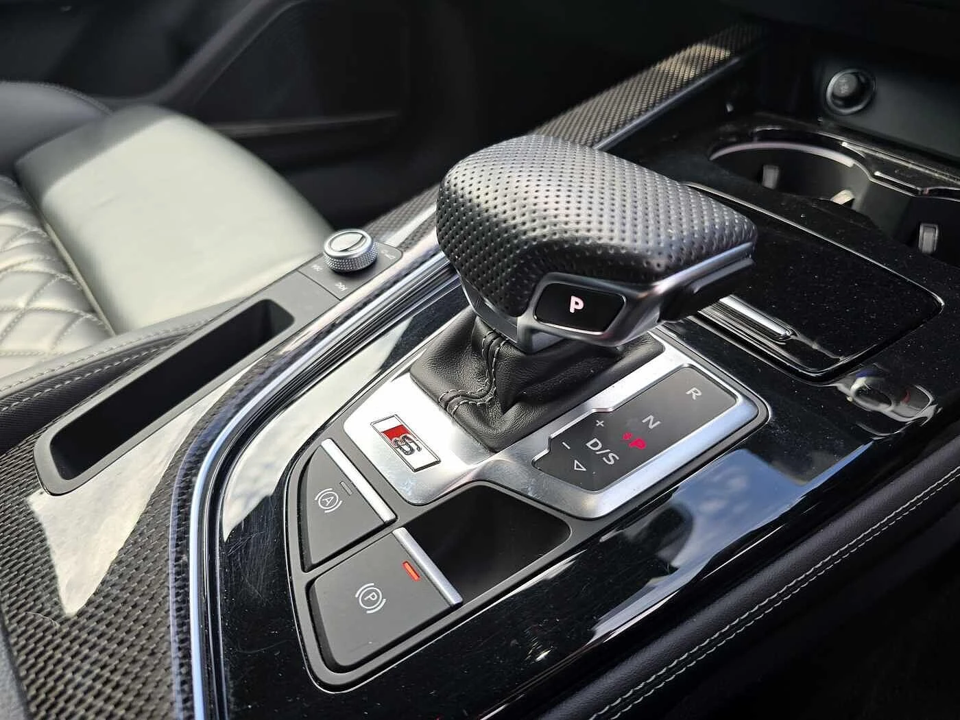 Audi-S4-image-7