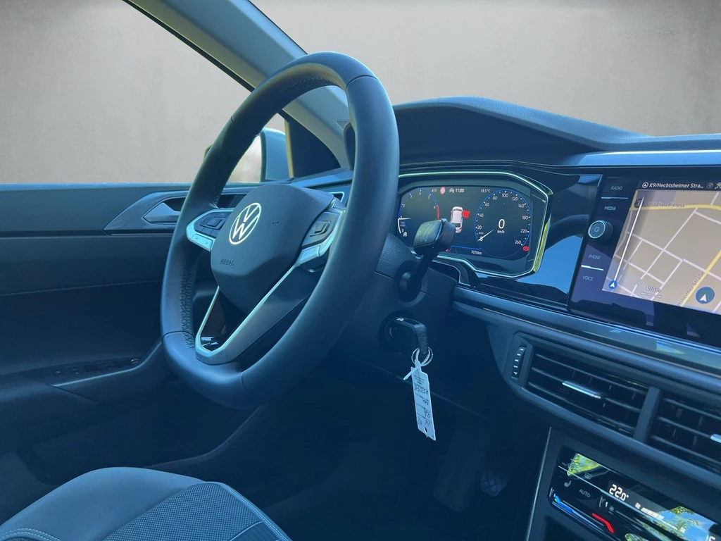 Volkswagen Polo VI 1.0 TSI Style *Navi*APP*Climatronic*
