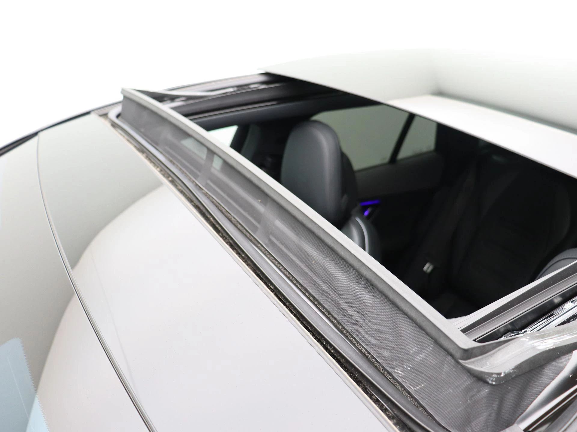 Mercedes-Benz EQE SUV 43 4MATIC Night Edition + NAPPA + PANO DAK + DIGITAL LIGHT + HYPERSCREEN +