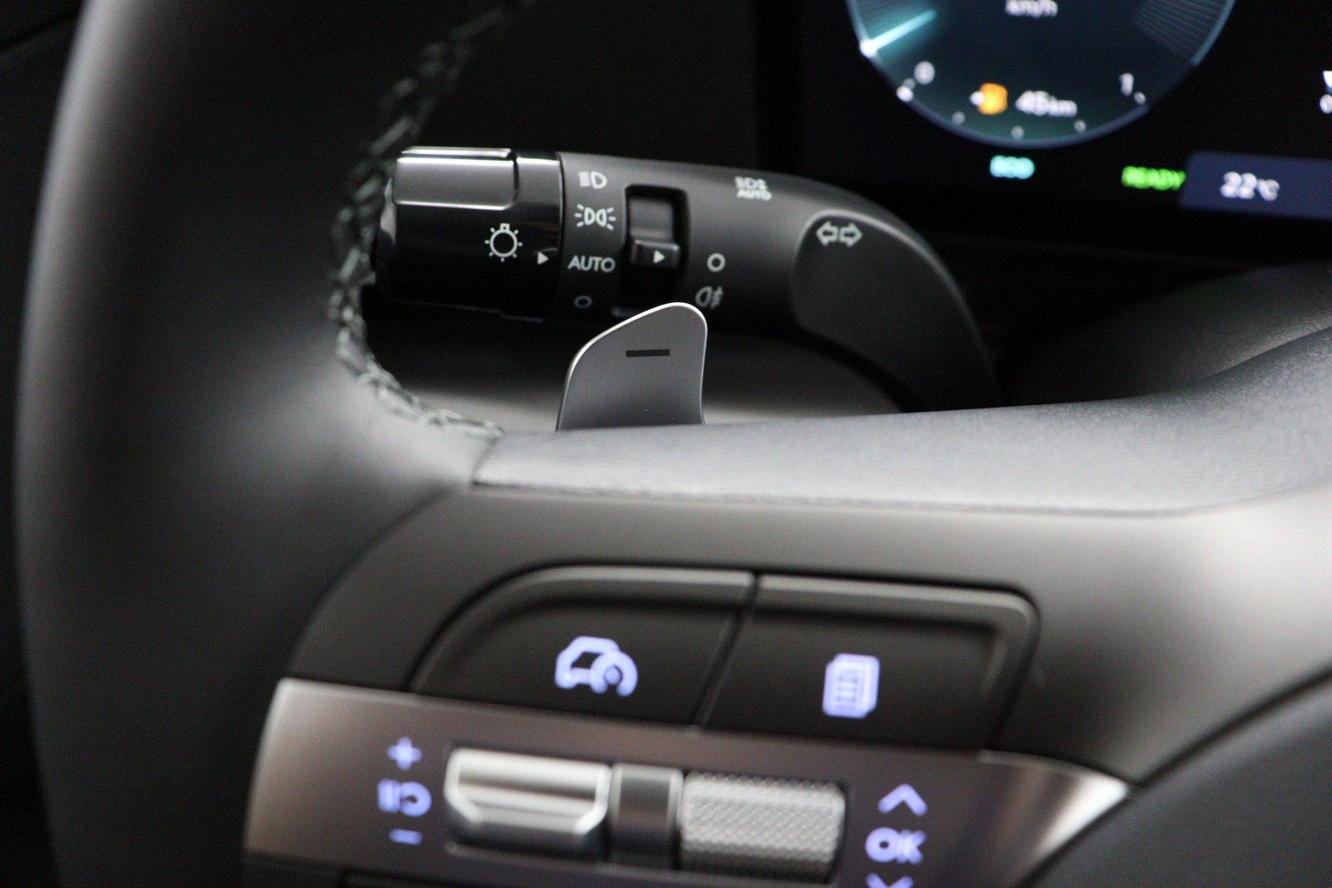 Hyundai Kona 1.6 GDI HEV Premium Sky