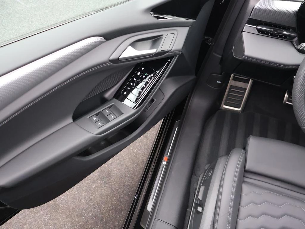 Audi-A6 Sportback e-tron-image-15
